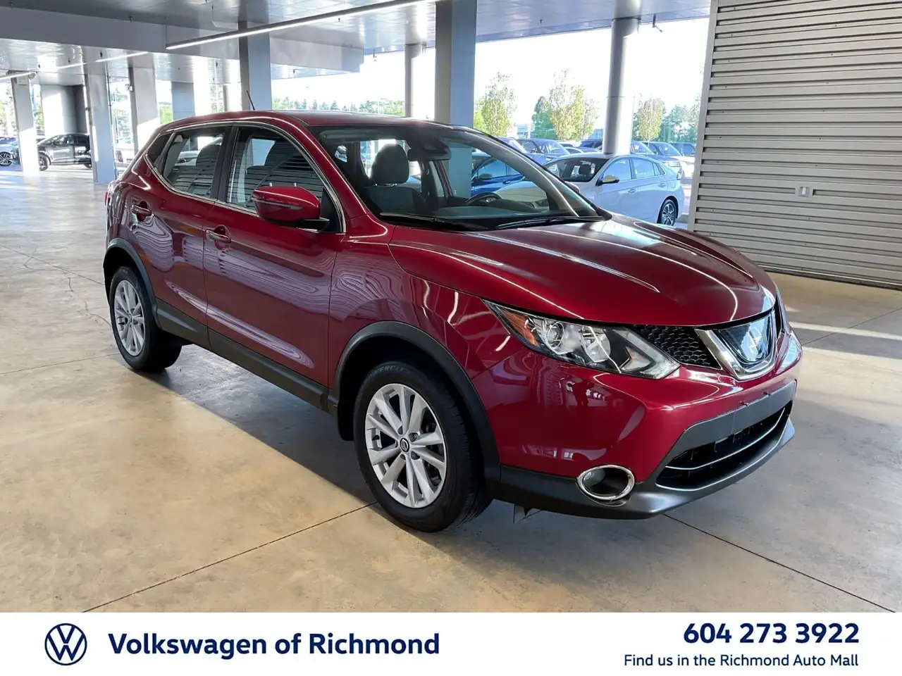 Nissan Qashqai снимка Nissan Qashqai