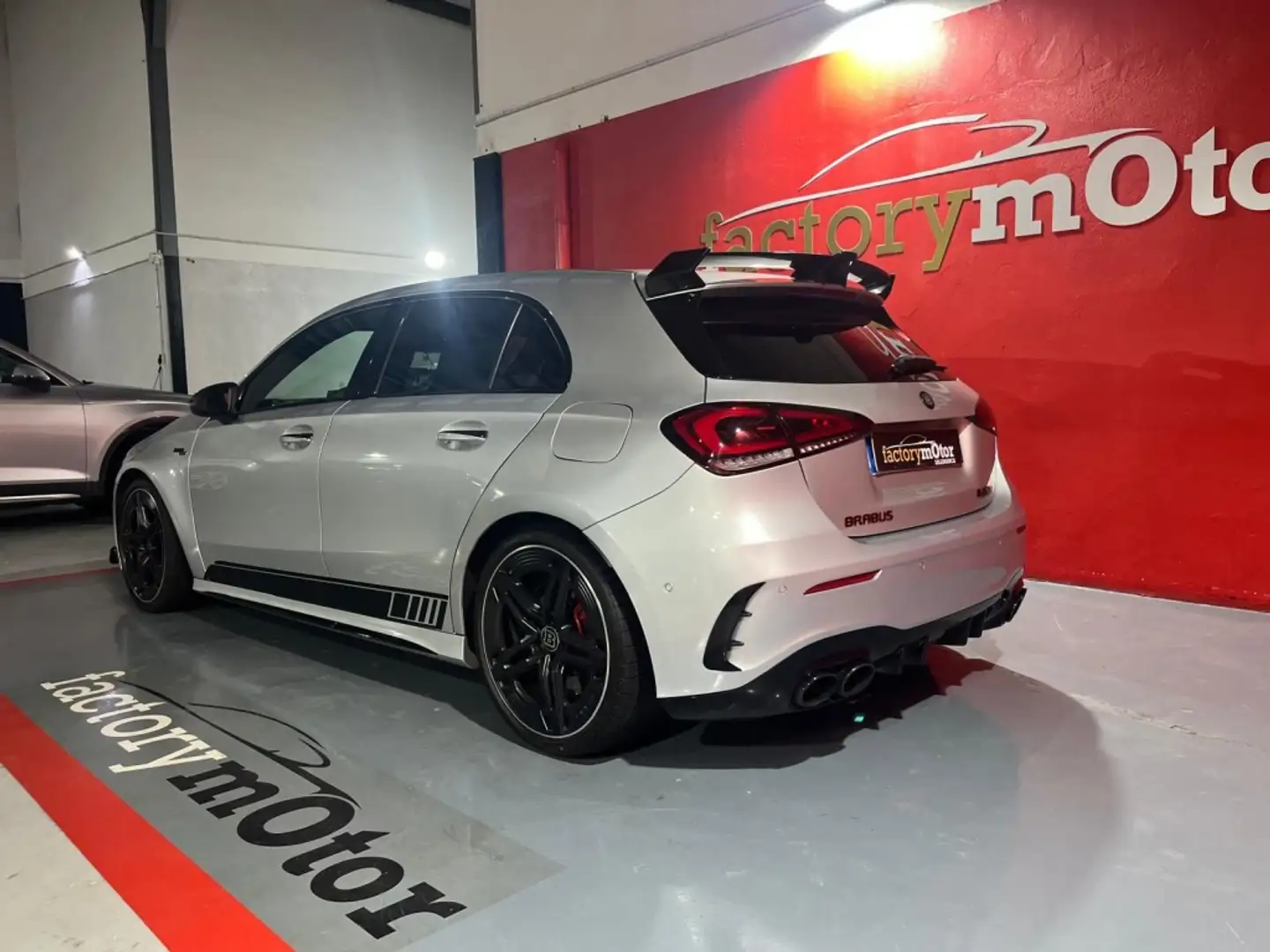 Mercedes-Benz A 45 AMG S 4Matic+ 8G-DCT Gris - 2