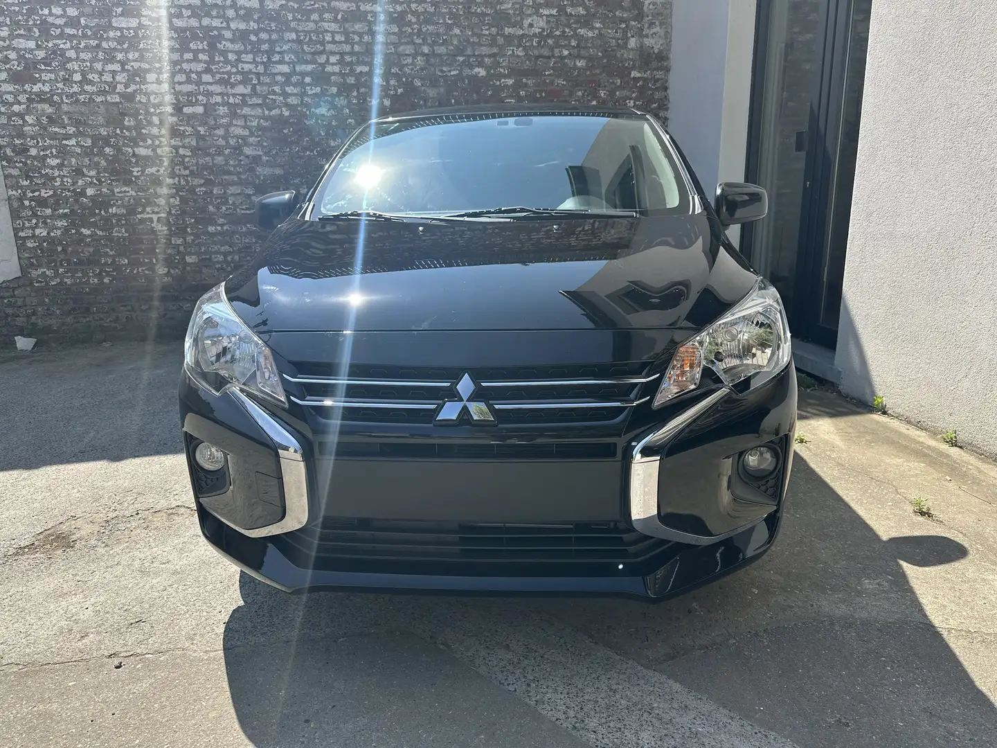 Mitsubishi Space Star 1.2i Intense - 1