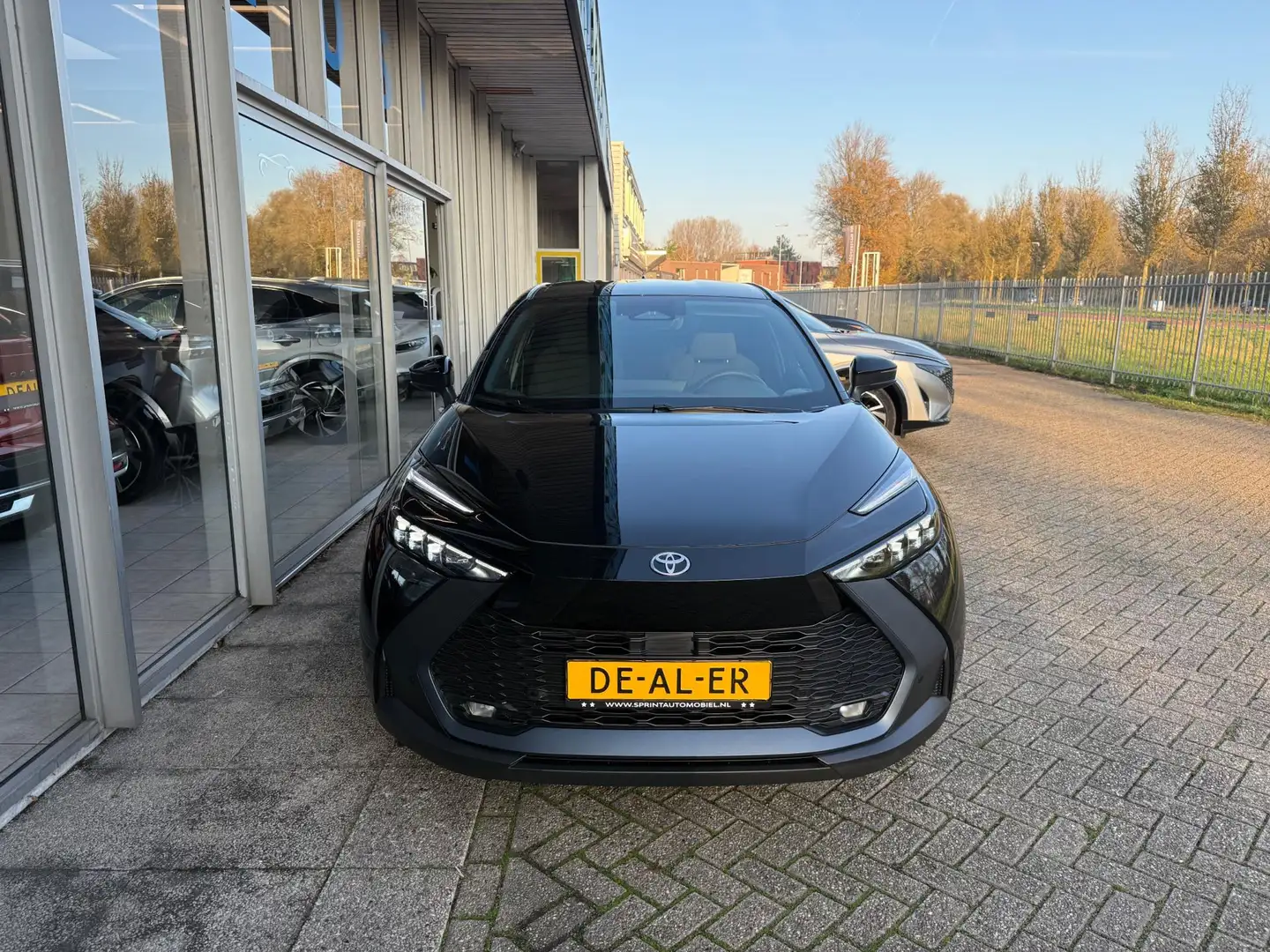 Toyota C-HR 1.8 Hybrid 140 Dynamic / ACHTERUITRIJCAMERA / CARP Noir - 2