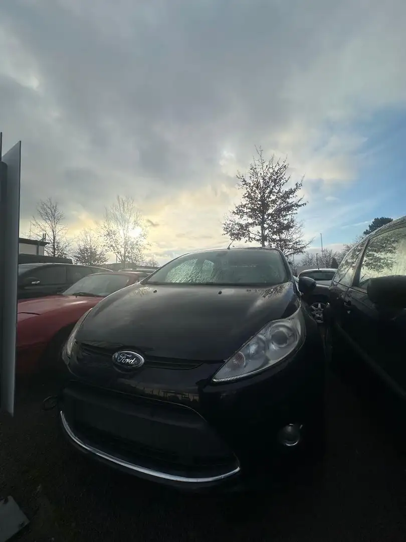 Ford Fiesta Titanium/Klimaanlage/Eu4 Schwarz - 1