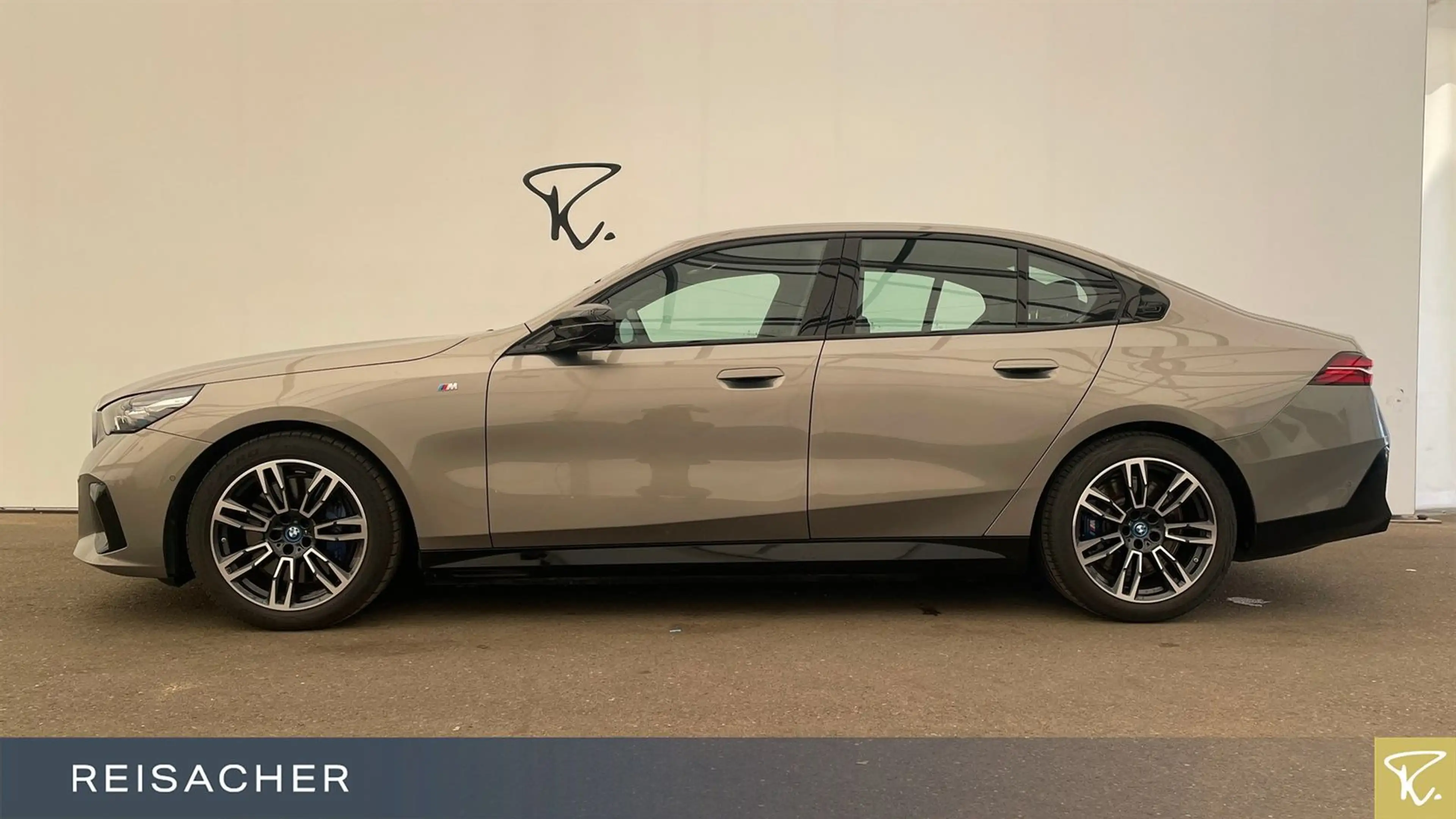 BMW i5 A M60 xDrive LCPro HUD AHK PDC H&K LED 19"LM — photo 9