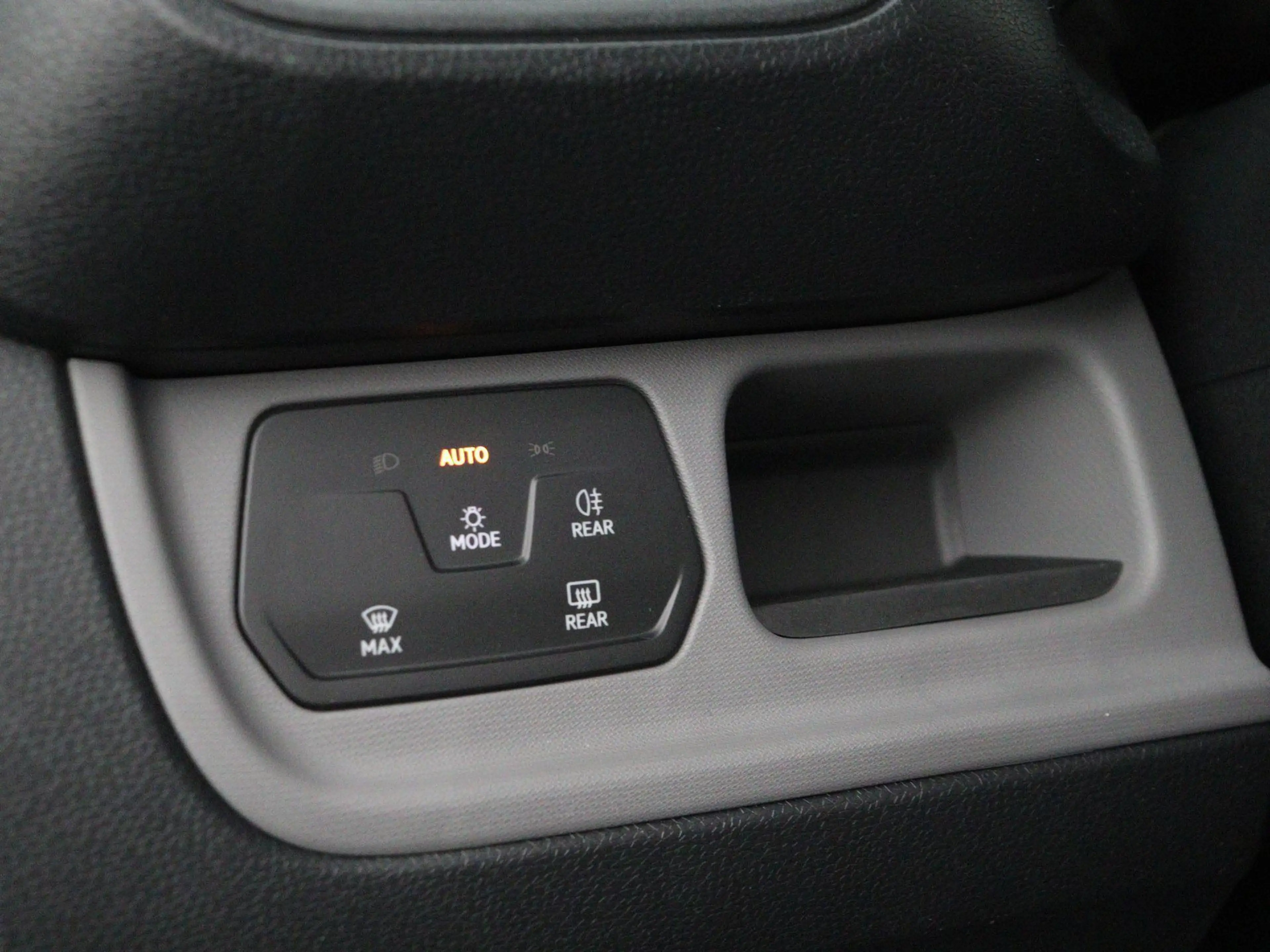 Volkswagen ID. Buzz Cargo Bedrijfswagens Economy Limited Edition 210 kW / 28 — photo 10