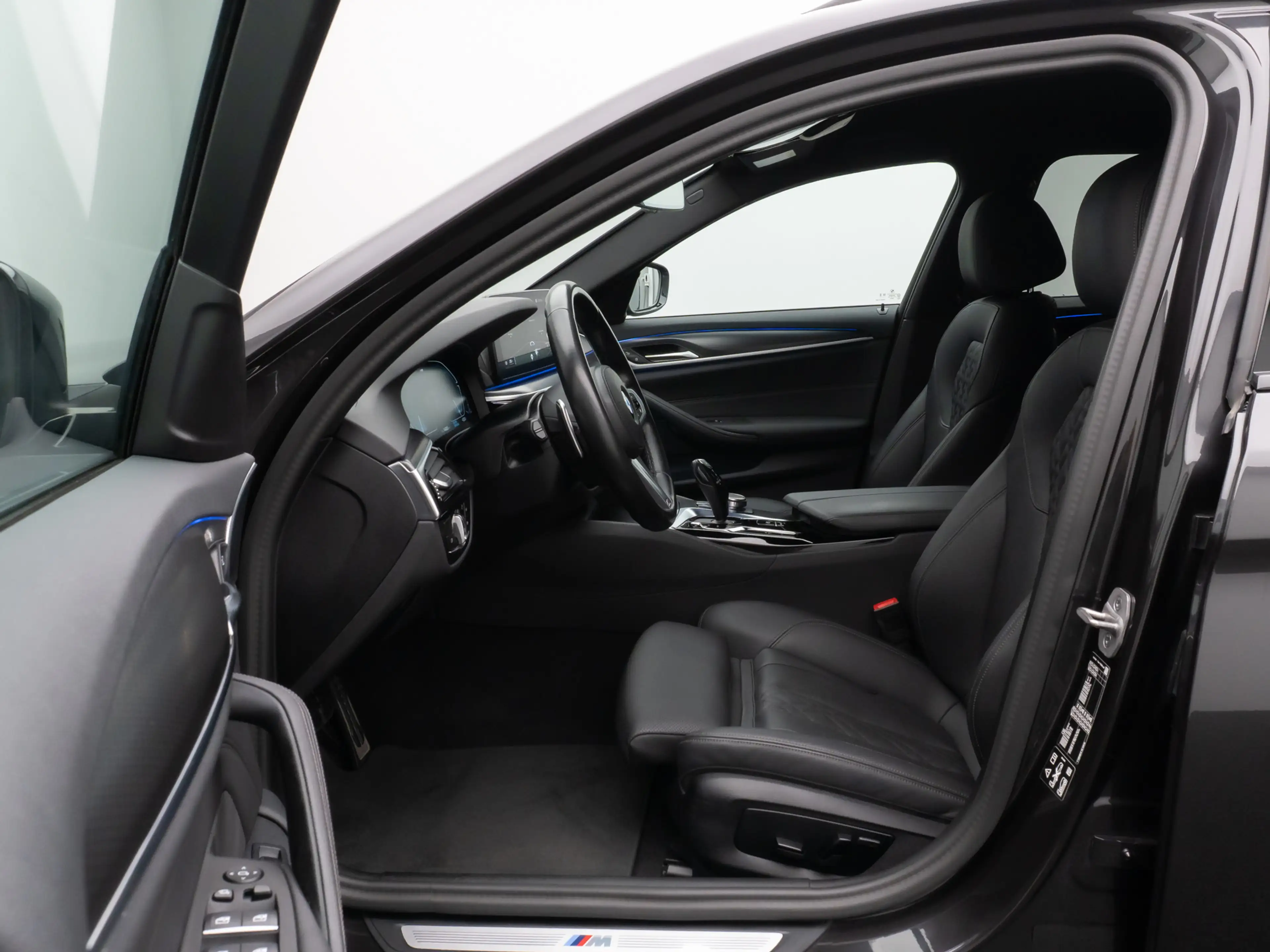 BMW 530 M Sport DAB CockPitPro PDC Alarm 20Zoll — photo 20