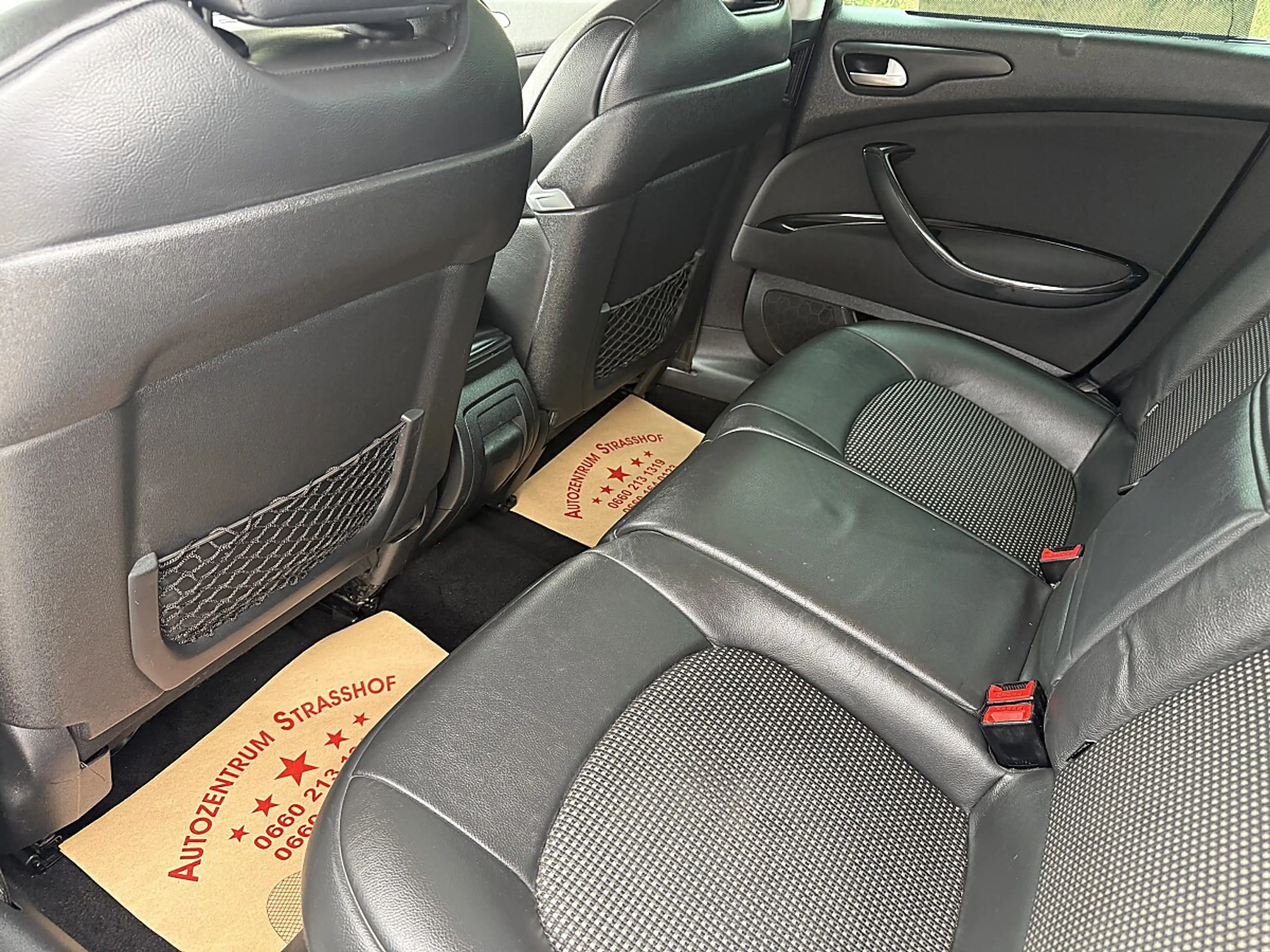 Citroen C5 Tourer BlueHDi 180 EAT6 Exclusive — photo 8