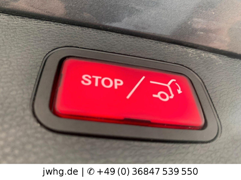 Mercedes-Benz E 300 de 4M Multib FahrAss+ Widescr Avantg Kam — photo 9