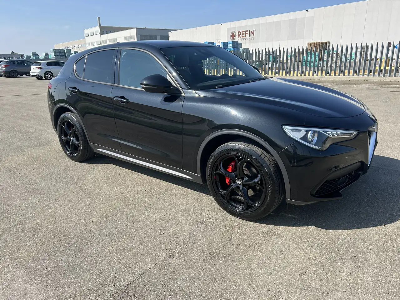 Alfa Romeo Stelvio 2.0 t Veloce Q4 280cv auto — photo 1 of 3