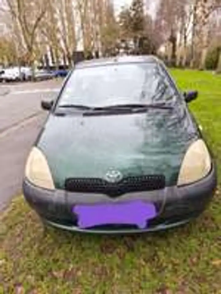 Toyota Yaris 1.0i