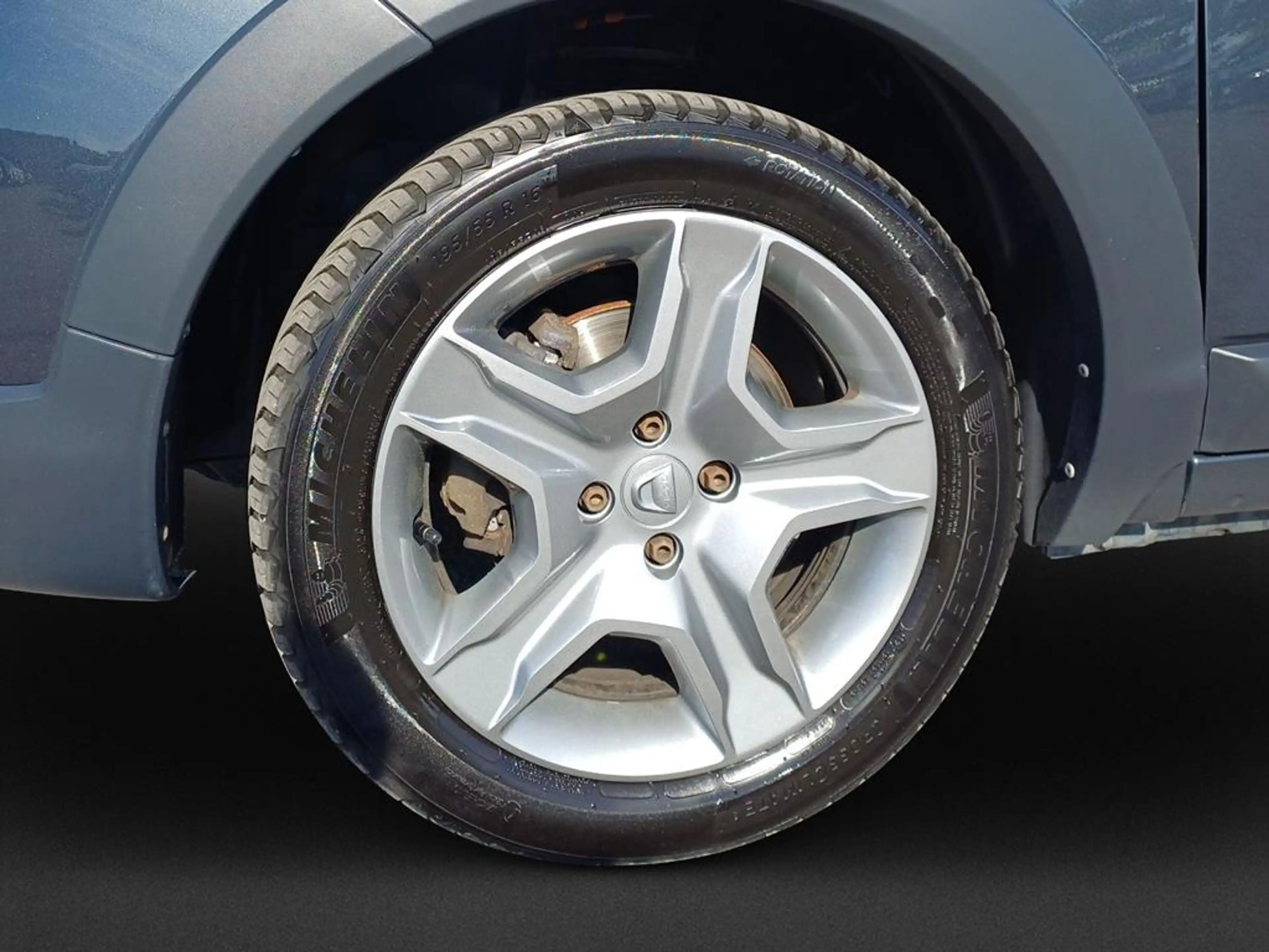 Dacia Lodgy Stepway — photo 8