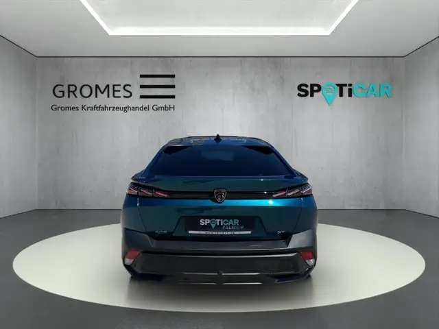 Peugeot 408 view 4
