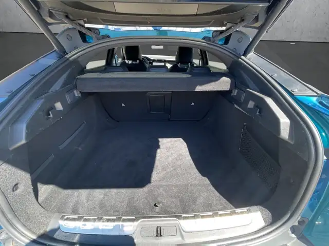 Peugeot 408 view 7