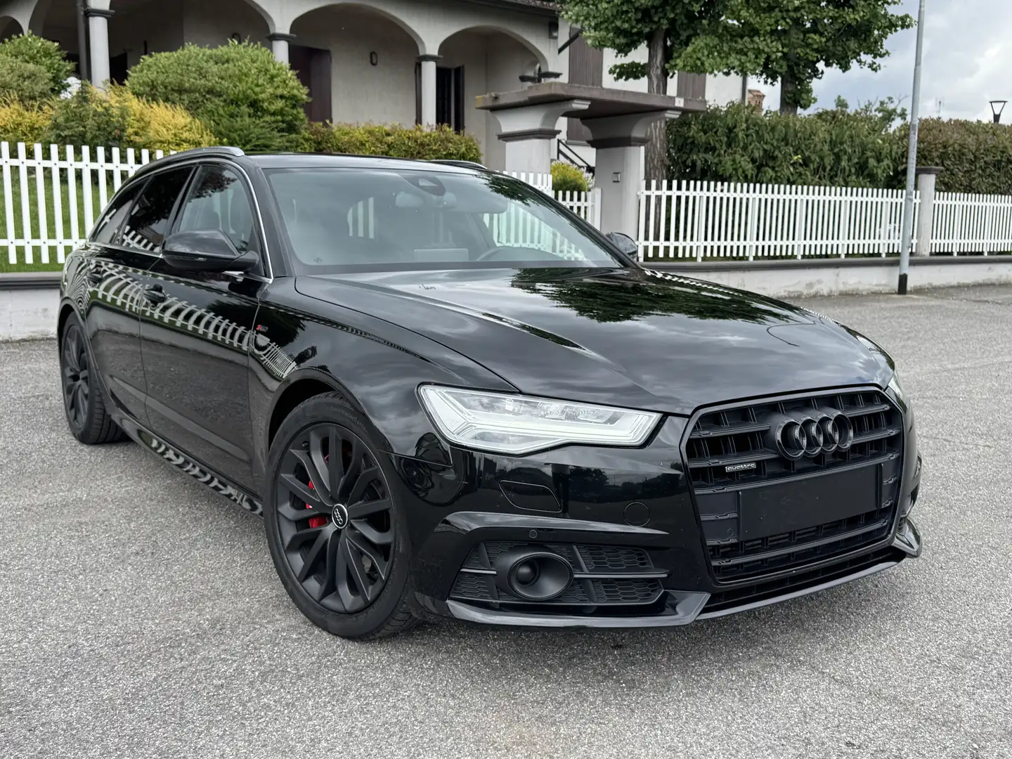 Audi A6 Avant 2.0 tfsi S-Line Plus quattro 252cv s-troni Noir - 1