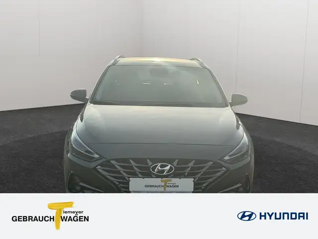 Hyundai I30 view 2