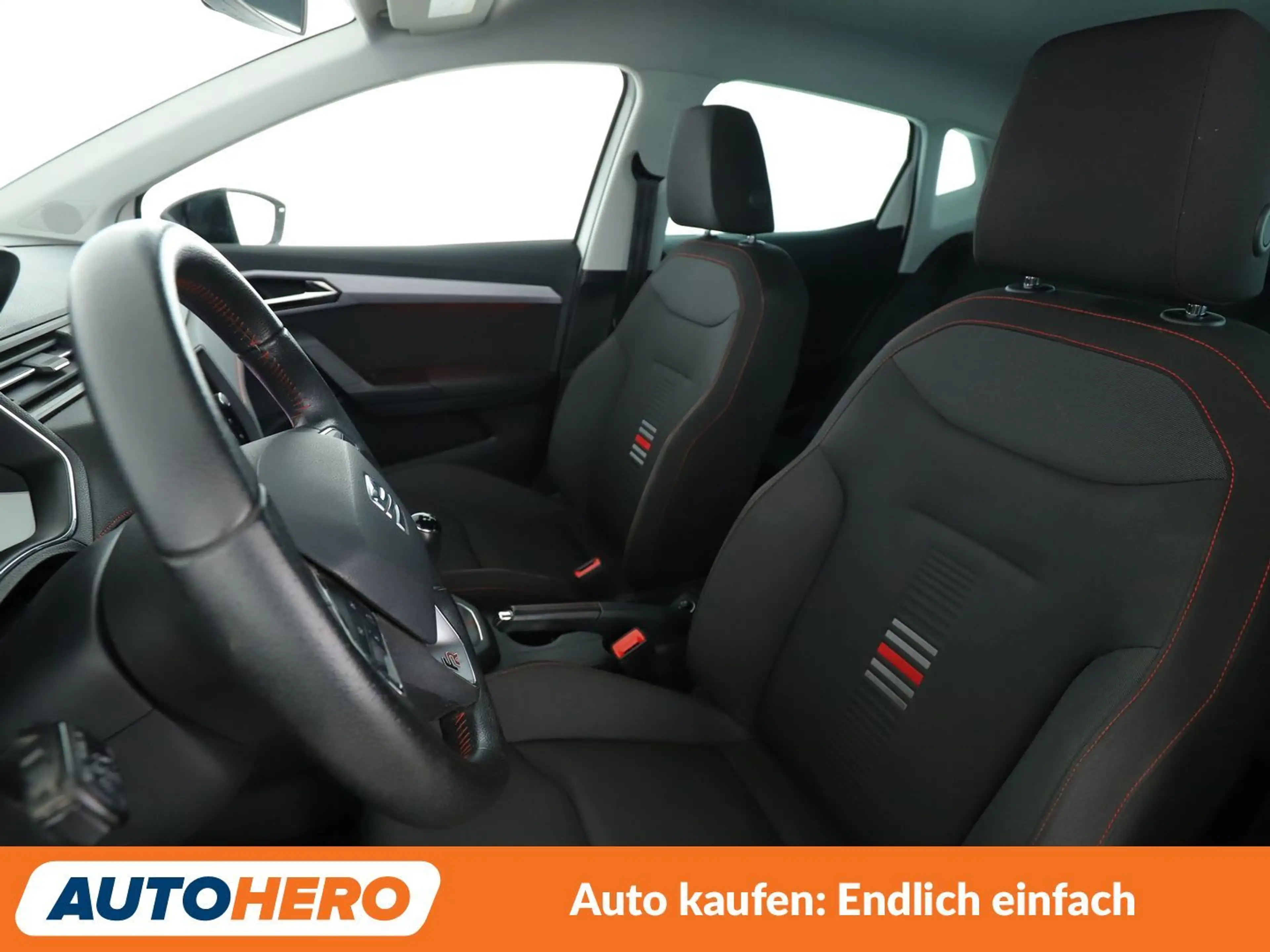 SEAT Ibiza 1.0 TSI FR*NAVI*LED*ACC* — photo 10