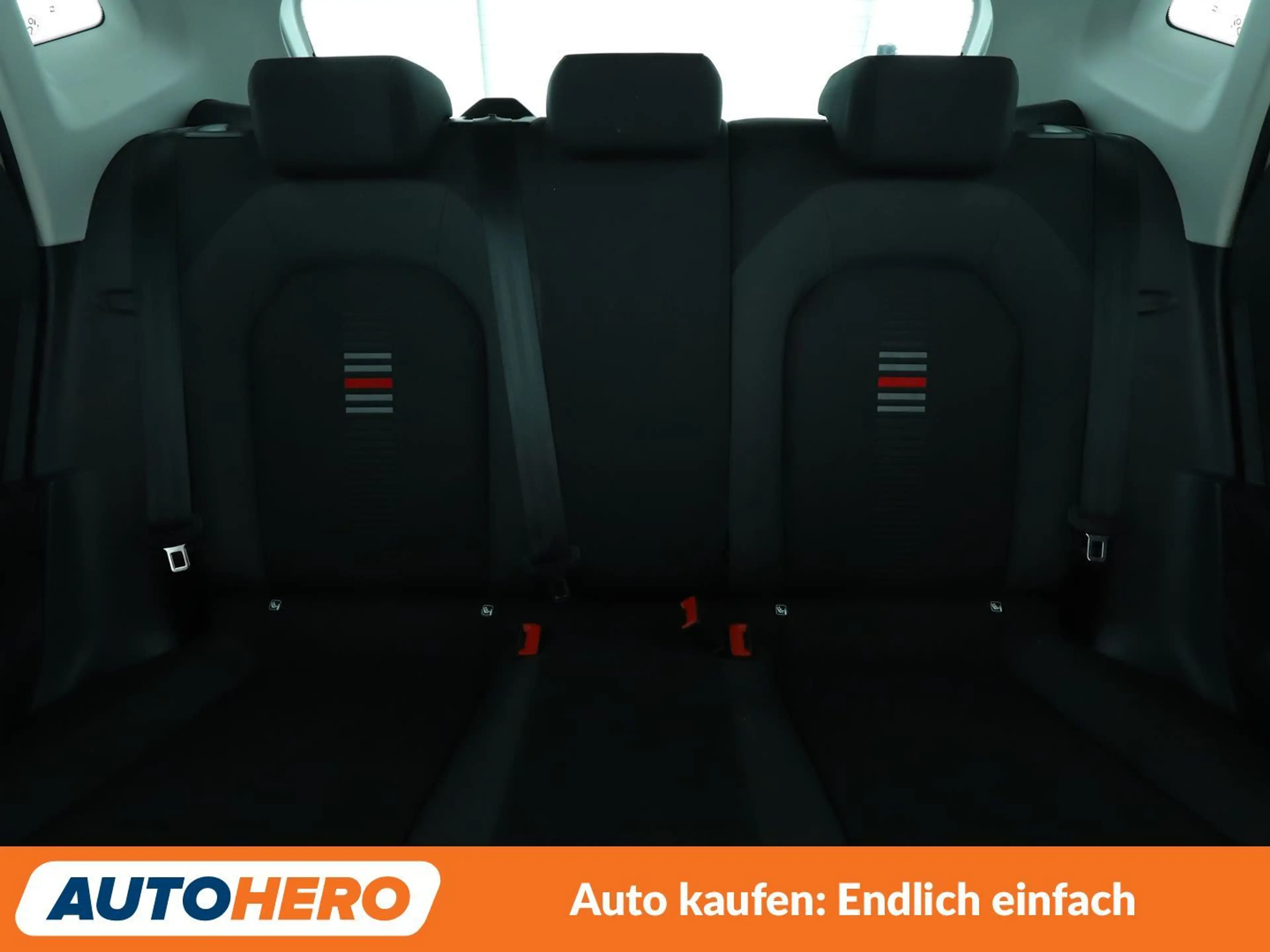 SEAT Ibiza 1.0 TSI FR*NAVI*LED*ACC* — photo 15