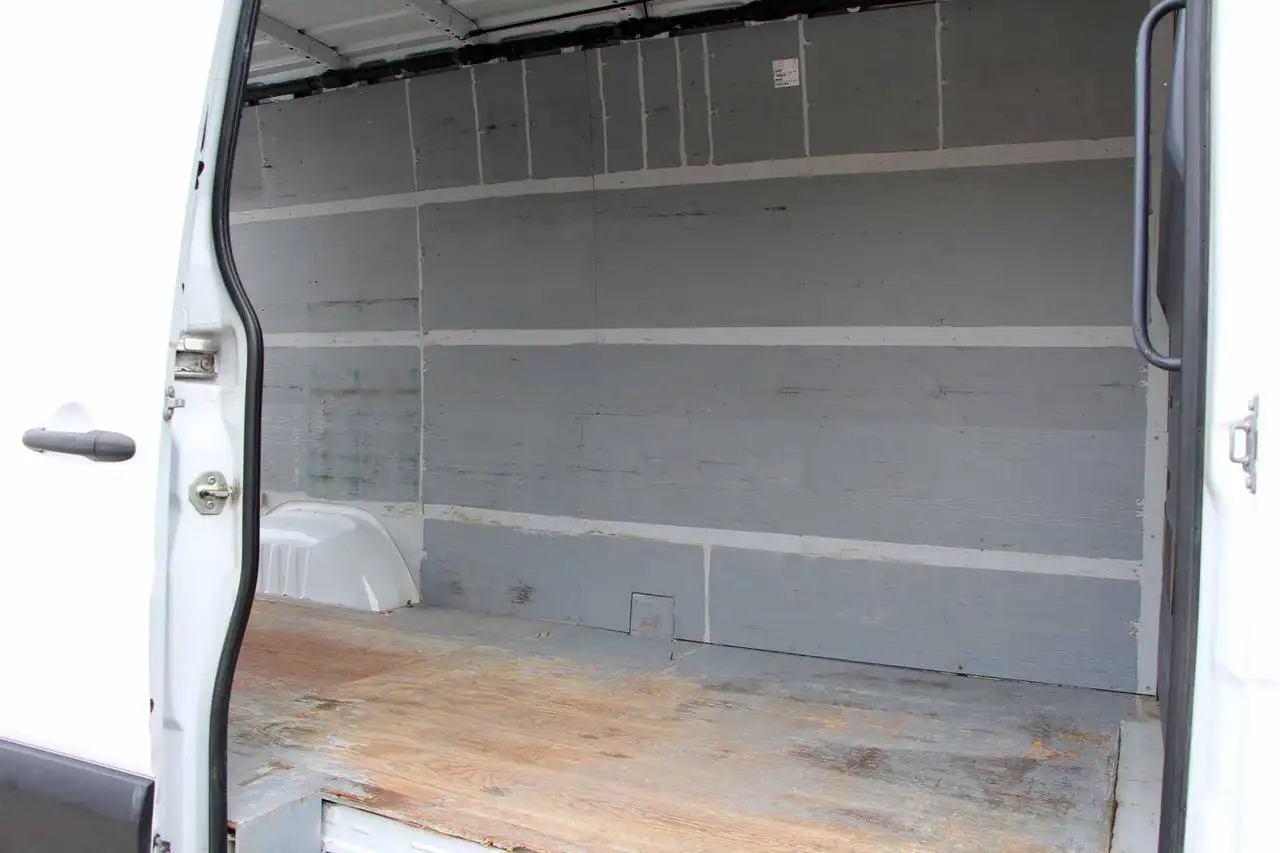 Mercedes-Benz Sprinter снимка Mercedes-Benz Sprinter