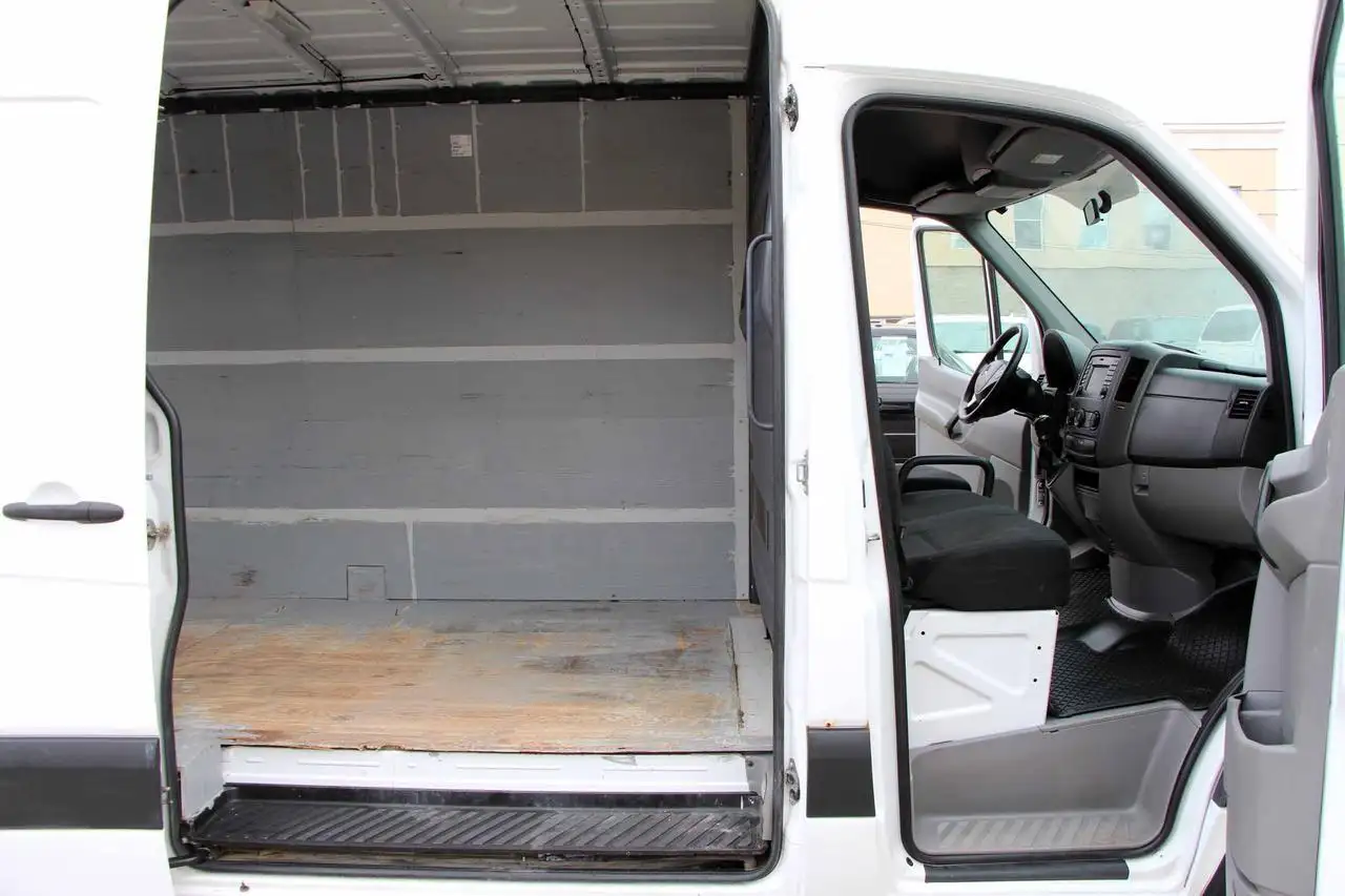Mercedes-Benz Sprinter снимка Mercedes-Benz Sprinter
