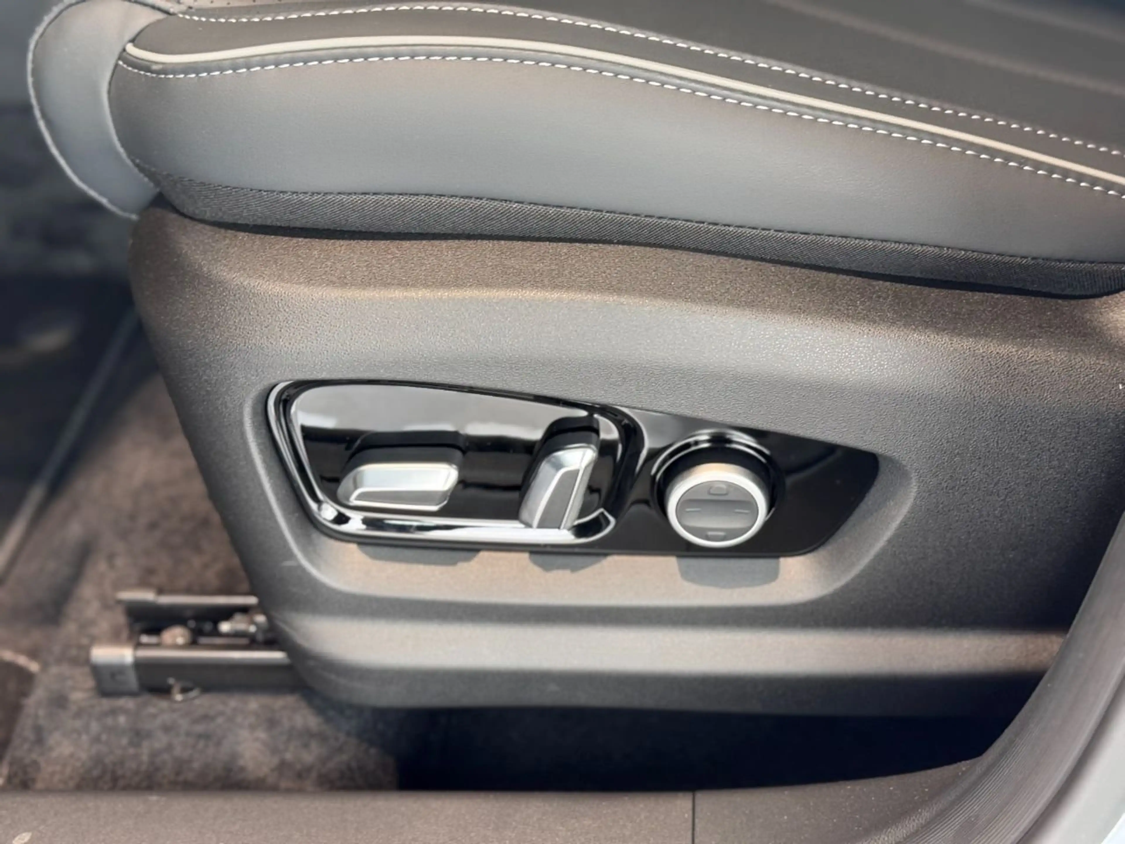 Jaecoo J7 EXCLUSIVE PHEV — photo 17