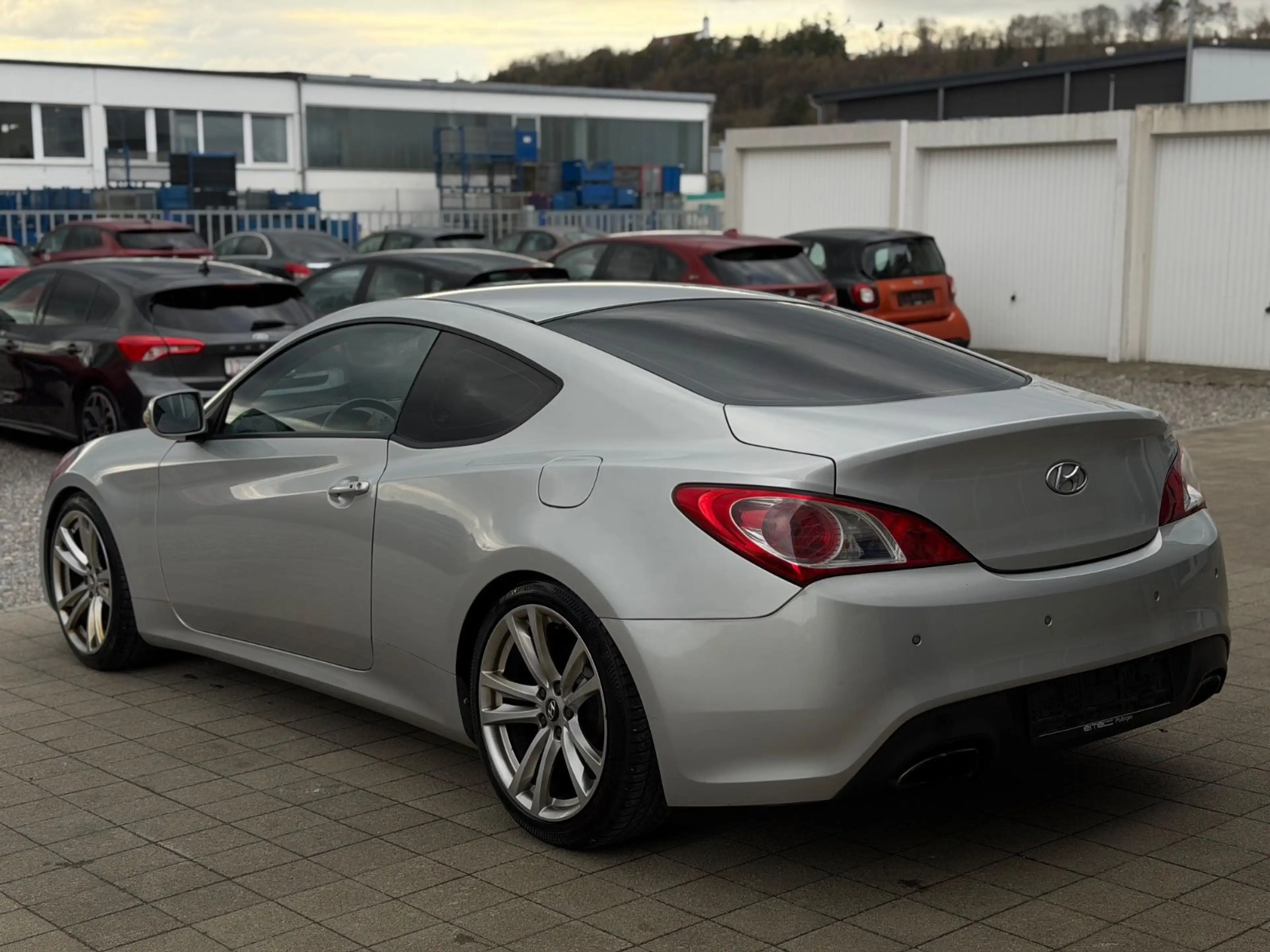 Hyundai Genesis 2.0T Keyless Go Kamera Soundsystem — photo 6
