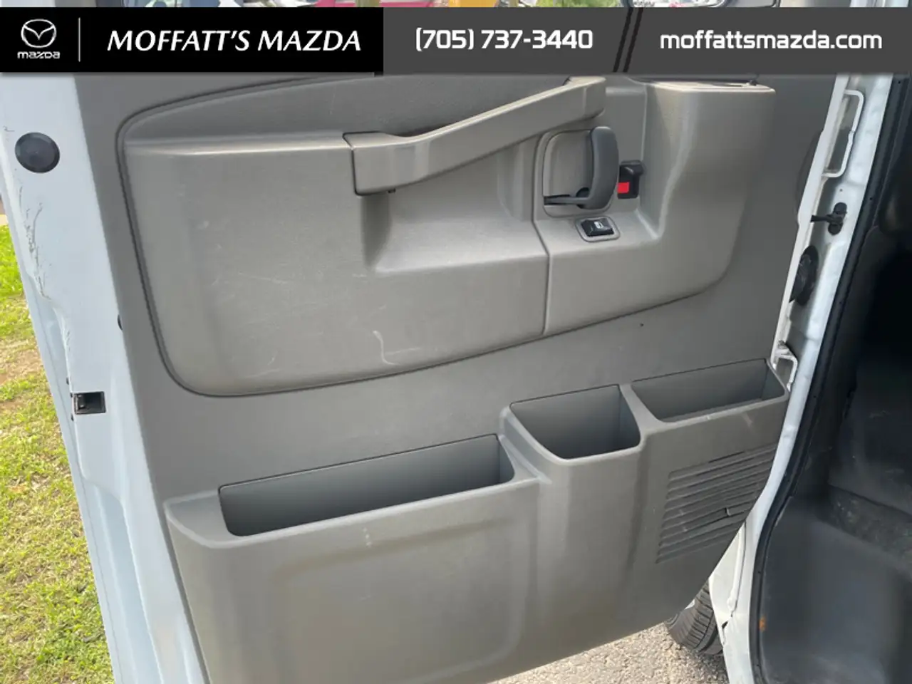 Chevrolet Express 2500 снимка Chevrolet Express 2500