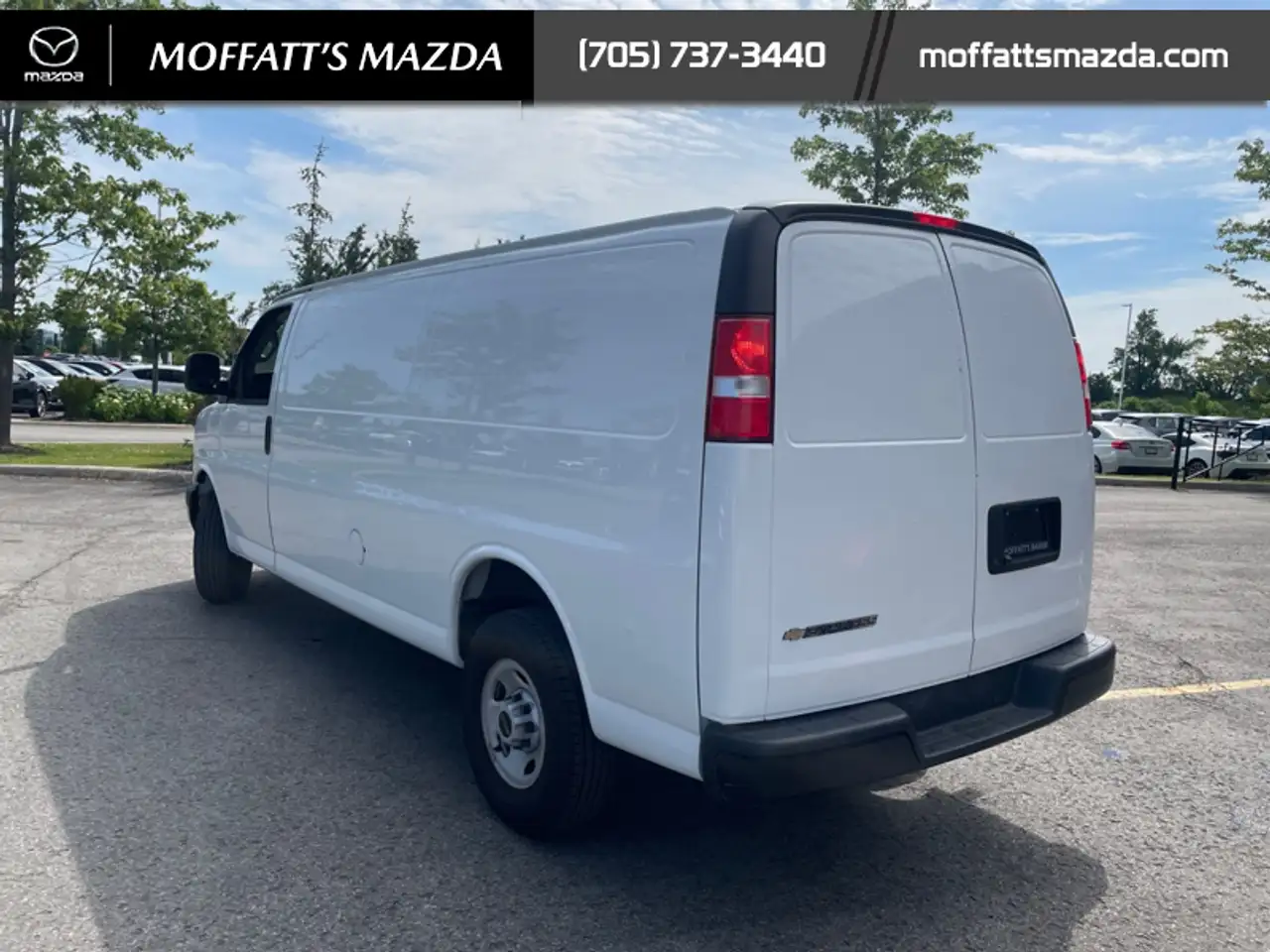 Chevrolet Express 2500 снимка Chevrolet Express 2500
