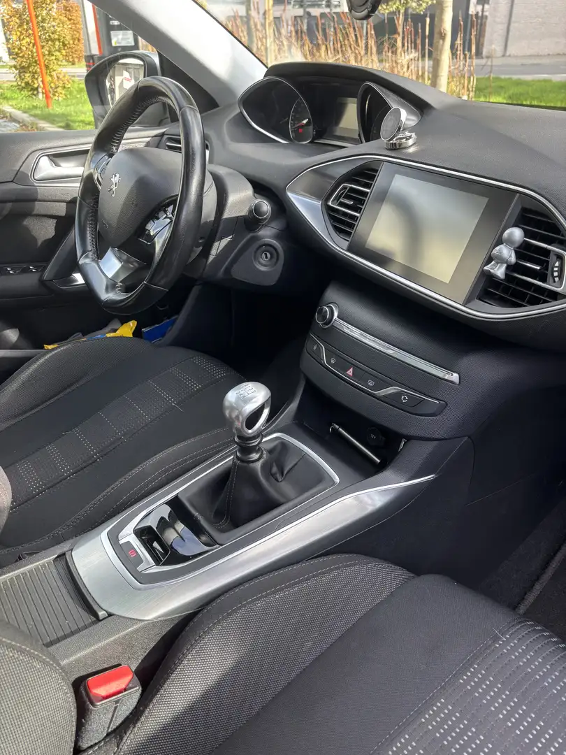 Peugeot 308 SW PureTech 130 Stop & Start Active - 2