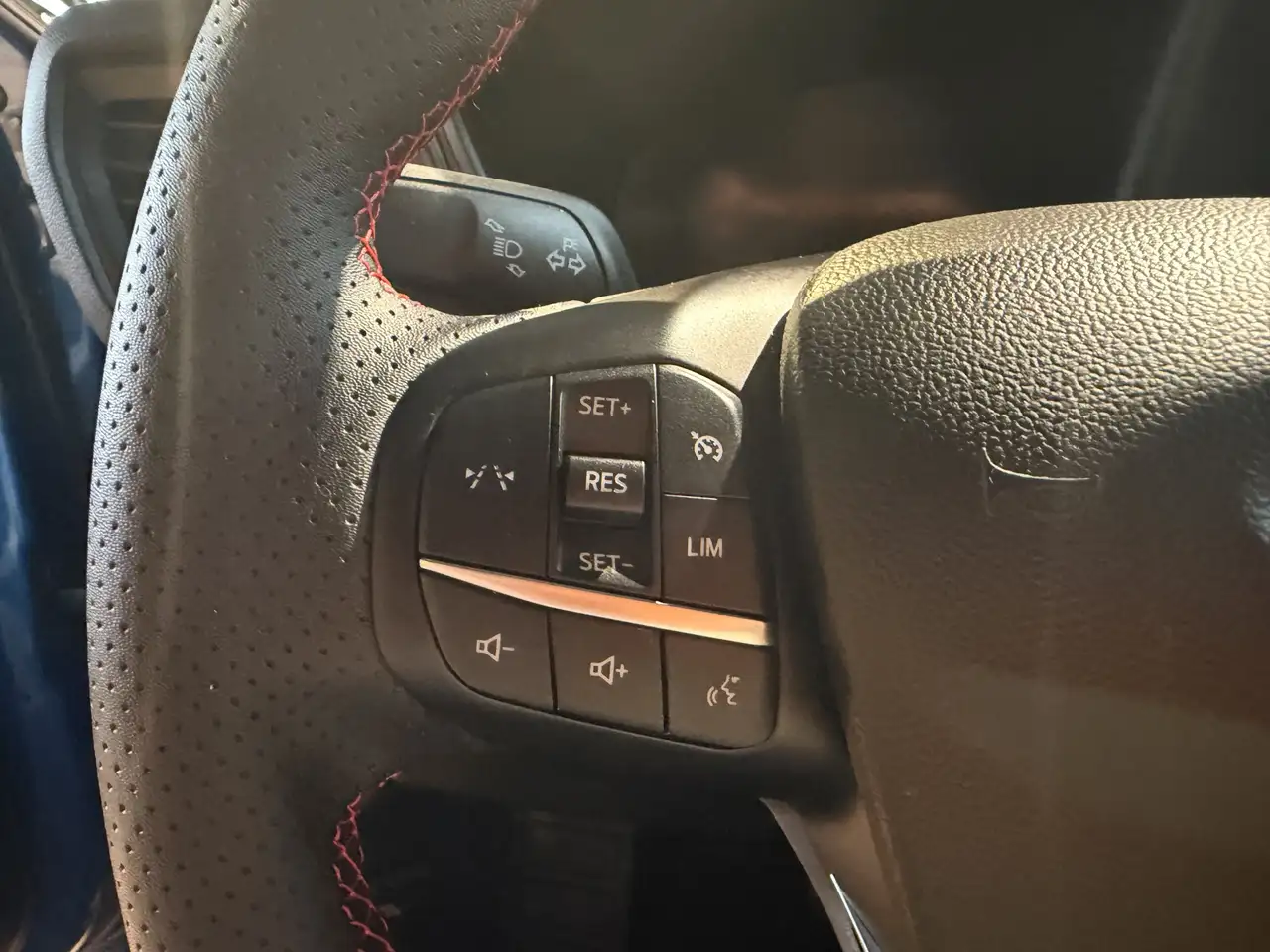 Ford Kuga 2.5 PHEV ST-Line WINTERPAKKET VERWARMD STUUR/S, миниатюра 16