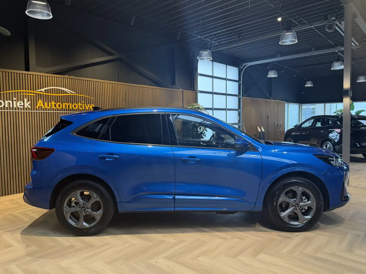 Ford Kuga 2.5 PHEV ST-Line WINTERPAKKET VERWARMD STUUR/S, миниатюра 2