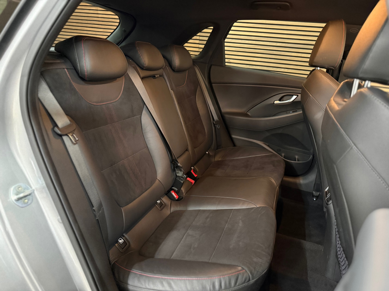 Hyundai i30 N-Line 1.0 T-GDi 120PK MHEV | Digital Dash | Sport — photo 26