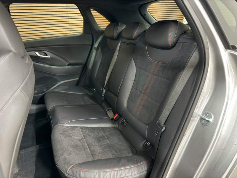 Hyundai i30 N-Line 1.0 T-GDi 120PK MHEV | Digital Dash | Sport — photo 11