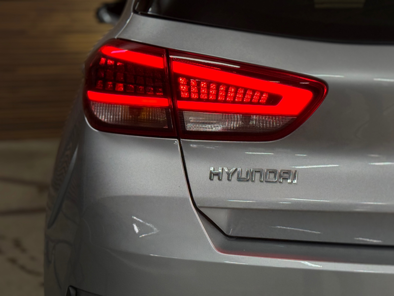 Hyundai i30 N-Line 1.0 T-GDi 120PK MHEV | Digital Dash | Sport — photo 30