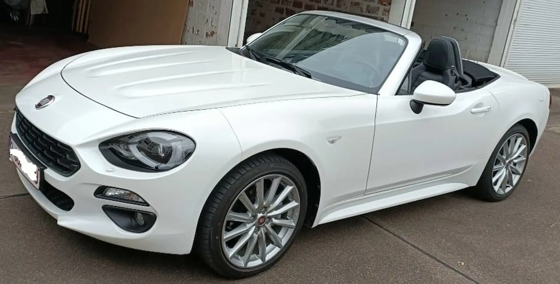 Fiat 124 Spider VERKOCHT VENDUE Blanc - 1