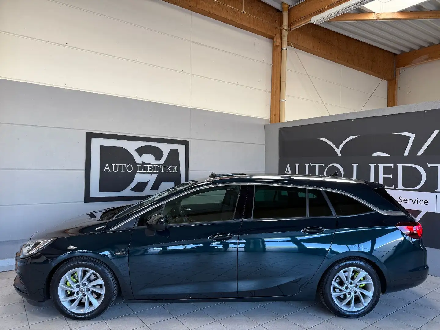 Opel Astra K Sports Tourer Innovation/Navi/Sitzhz/PDC Grün - 2