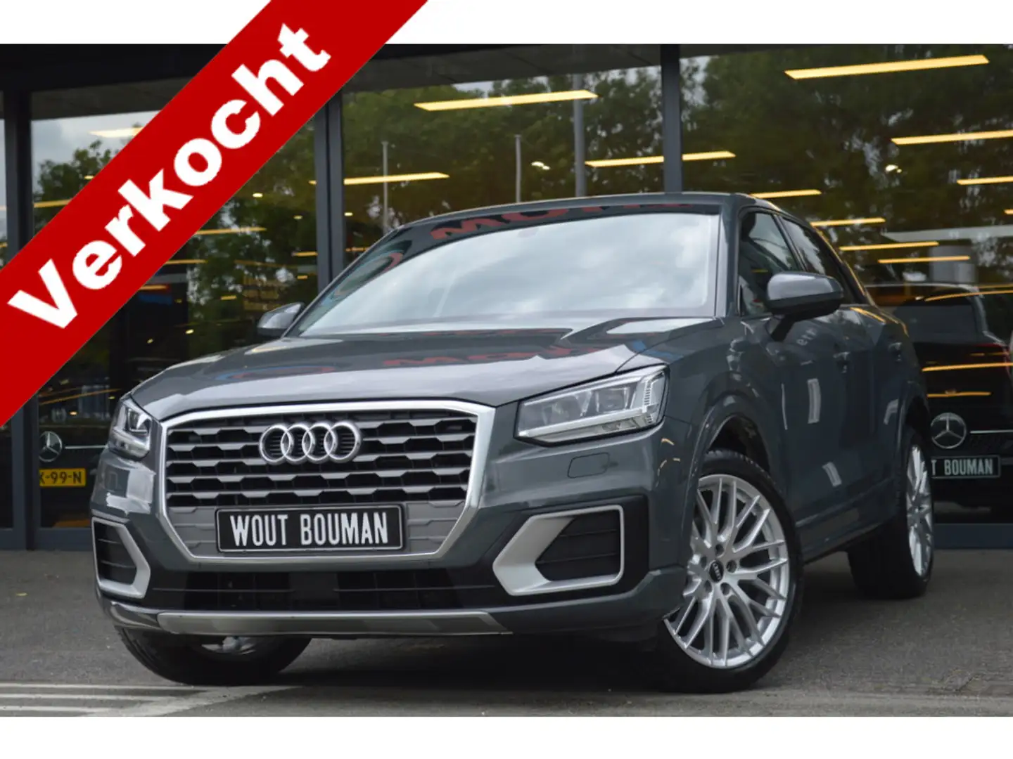 Audi Q2 35 TFSI Sport Aut. Led Navi Clima Cruise CarPlay P Grau - 1