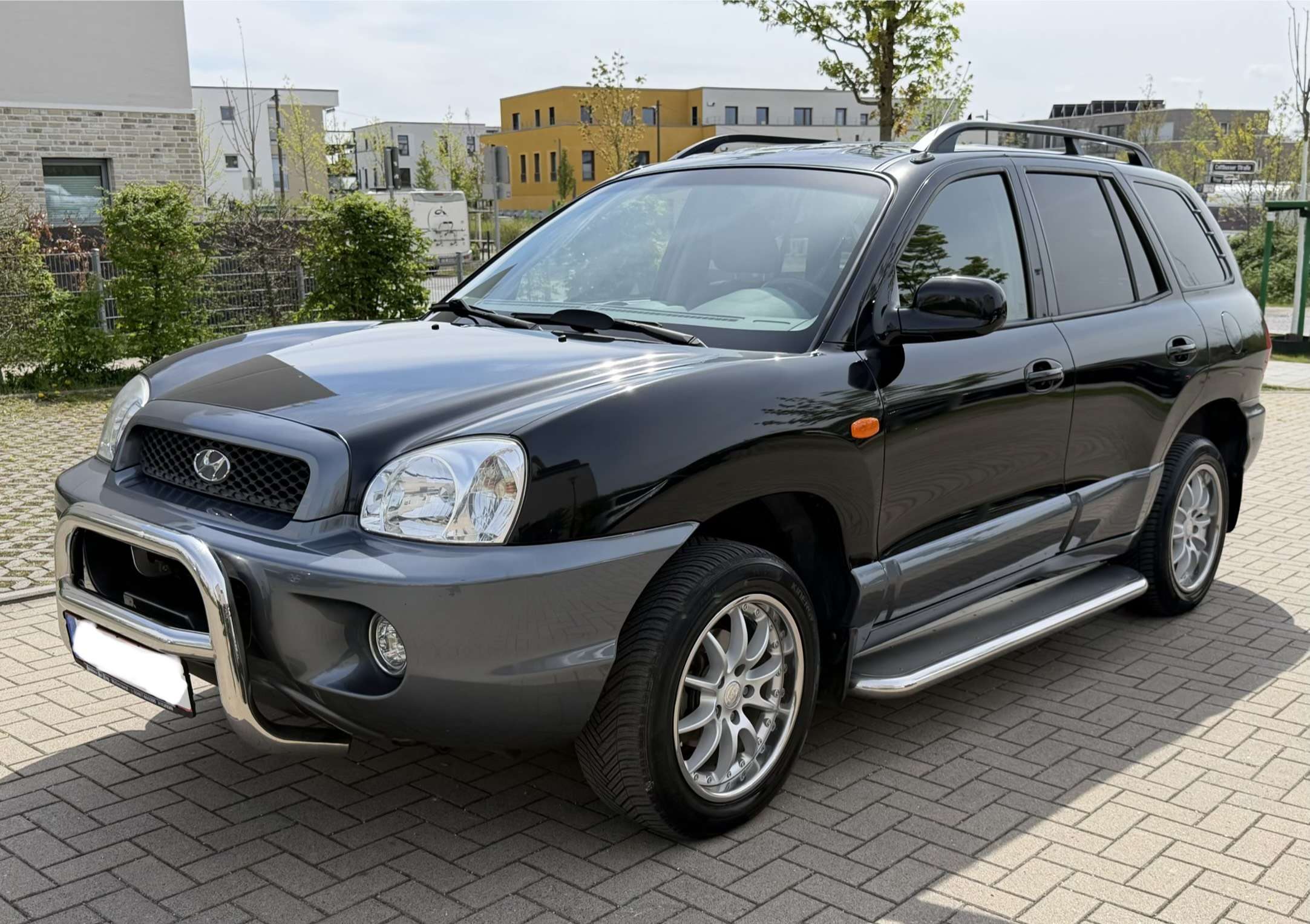 Second hand Hyundai Santa Fe 