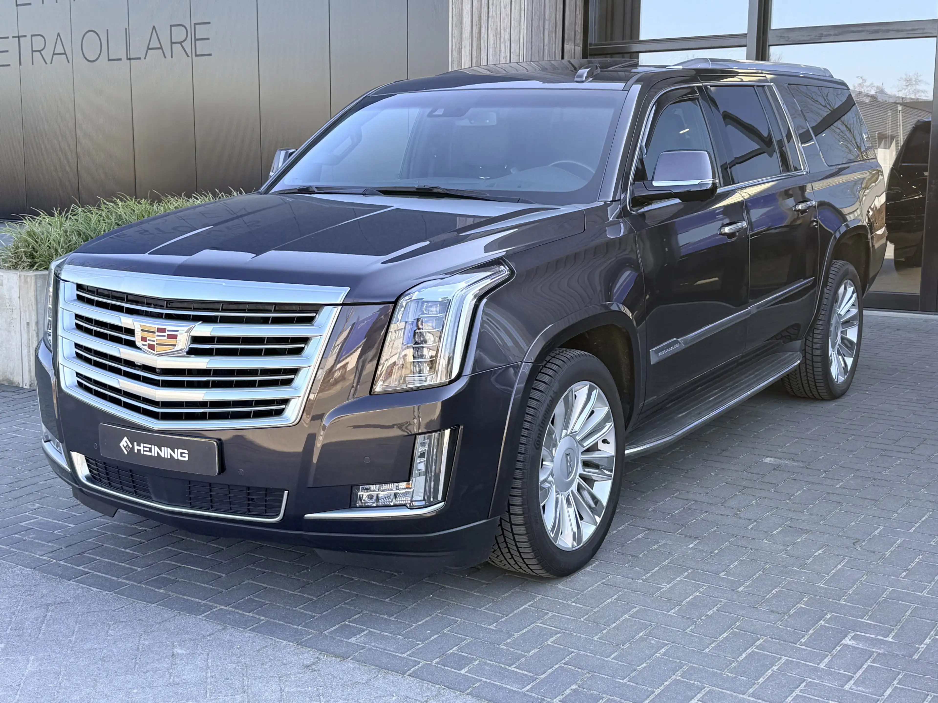 Cadillac Escalade 6.2 V8 Platinum ESV Verlengde uitvoering met 8 zit — photo 2
