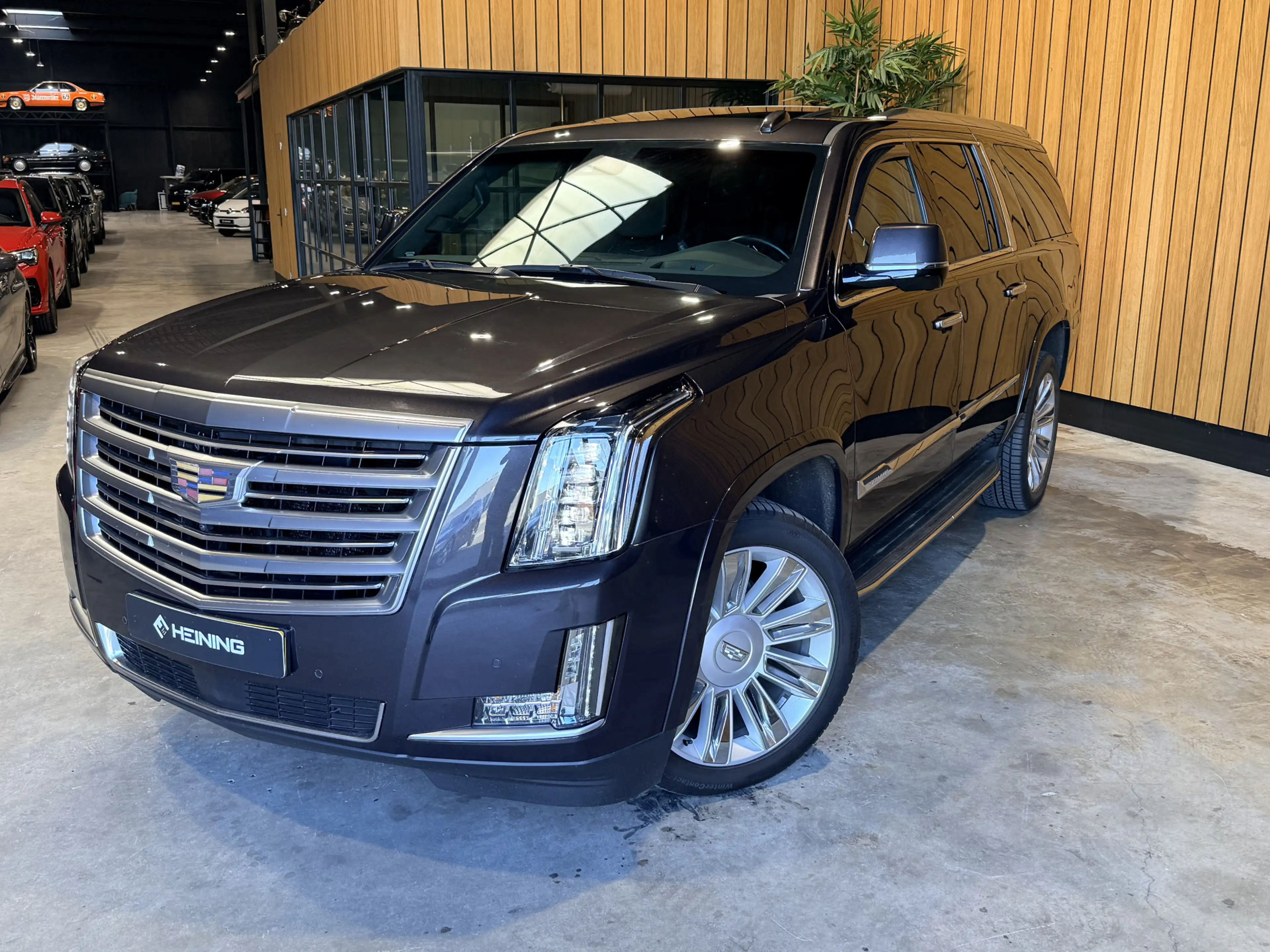 Cadillac Escalade 6.2 V8 Platinum ESV Verlengde uitvoering met 8 zit — photo 49