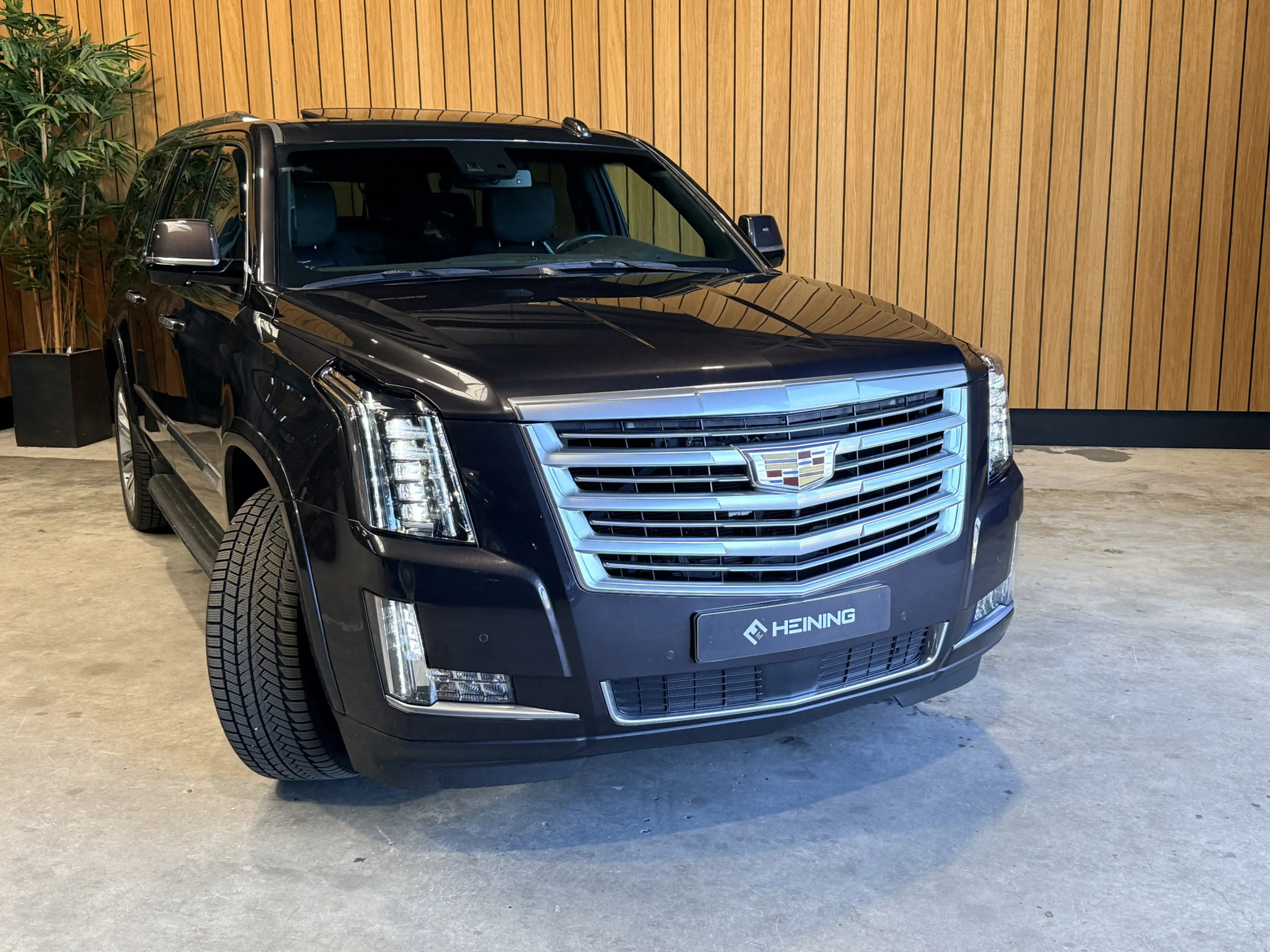 Cadillac Escalade 6.2 V8 Platinum ESV Verlengde uitvoering met 8 zit — photo 50