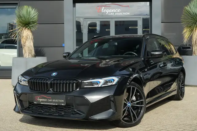 BMW 320 3-serie Touring 320e | 204 PK | M Sportpakket | Pa