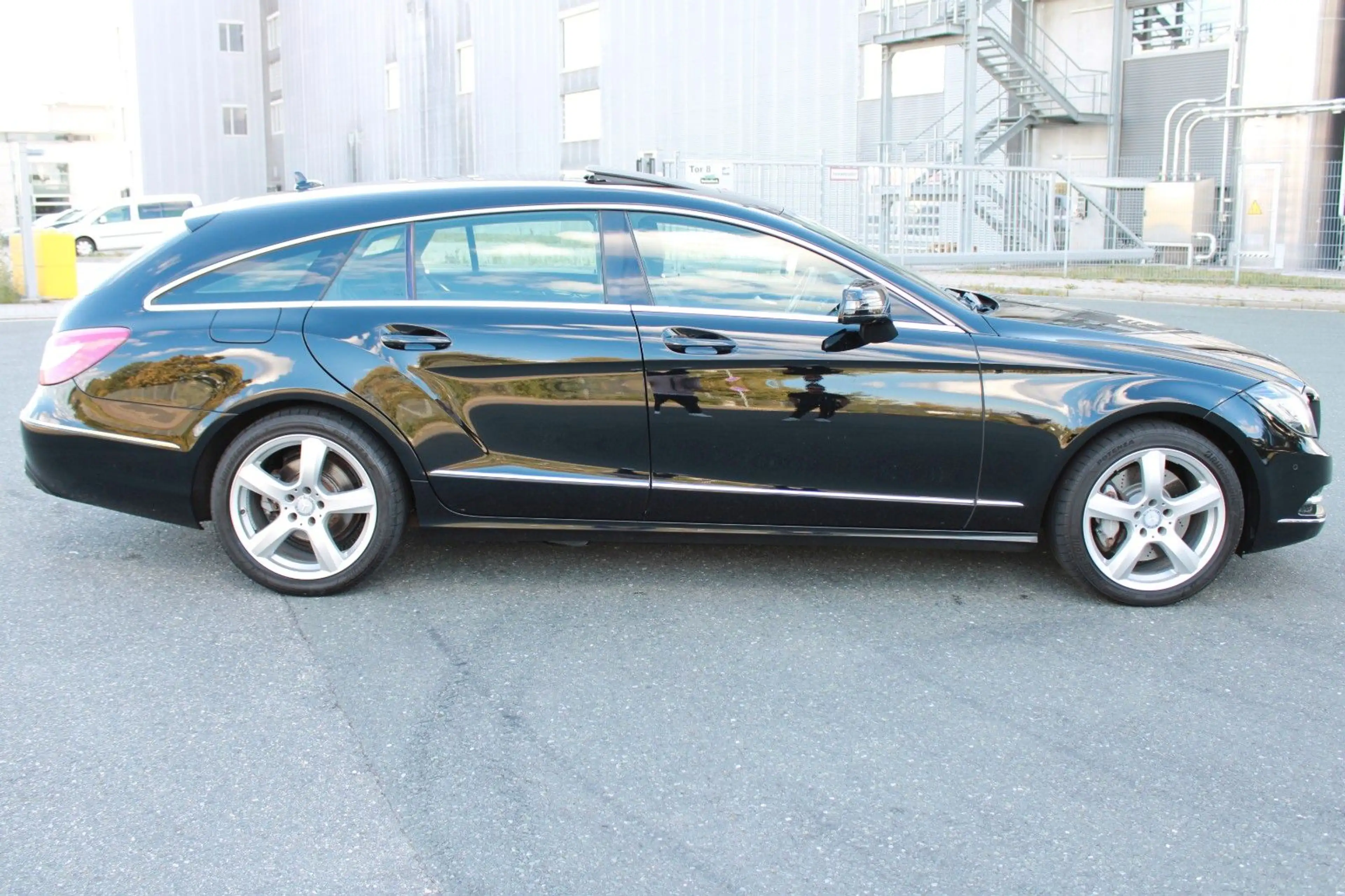Mercedes-Benz CLS 350 CLS 350 CDI  Shooting Brake 4M Standhzg. LED — photo 5