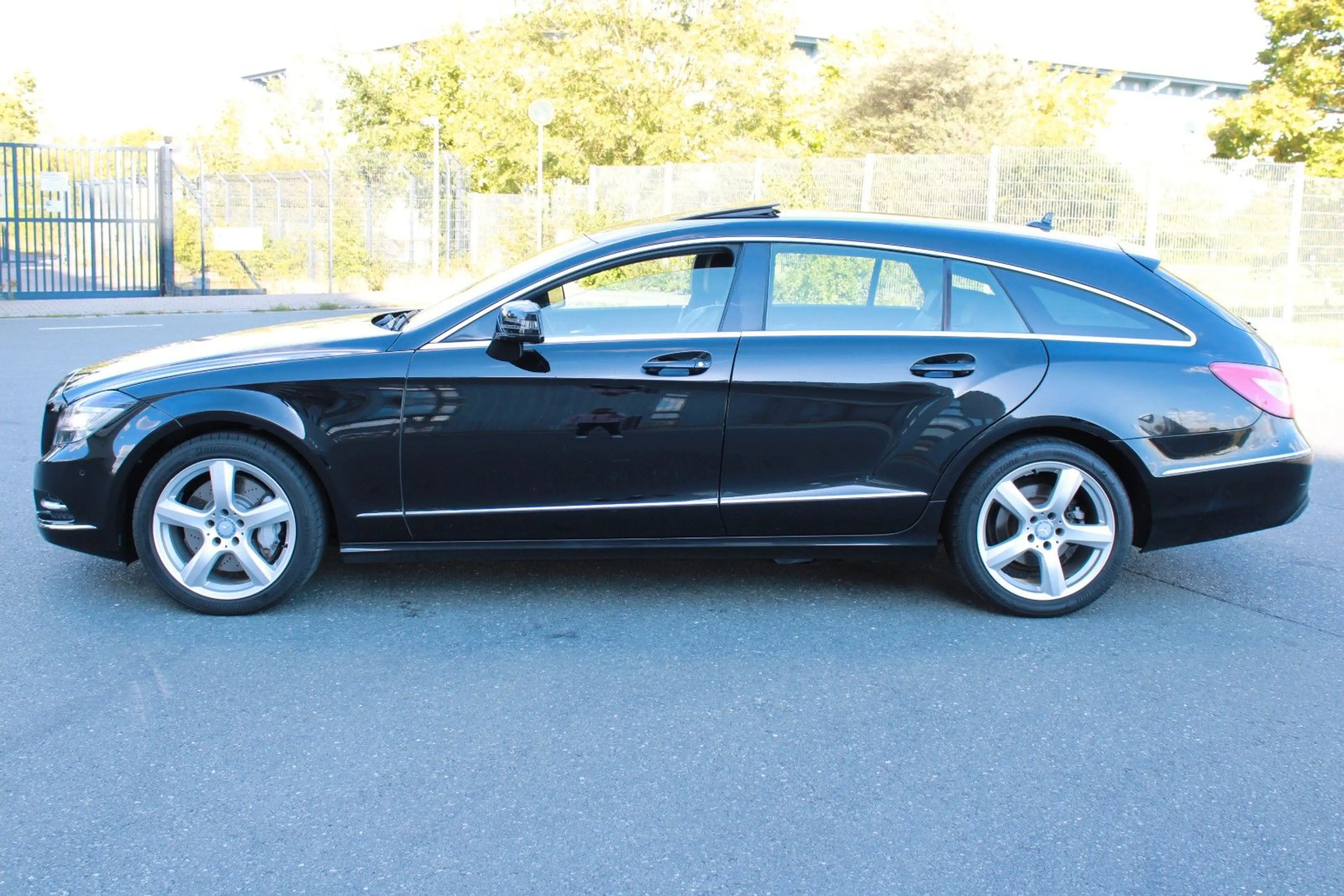 Mercedes-Benz CLS 350 CLS 350 CDI  Shooting Brake 4M Standhzg. LED — photo 6