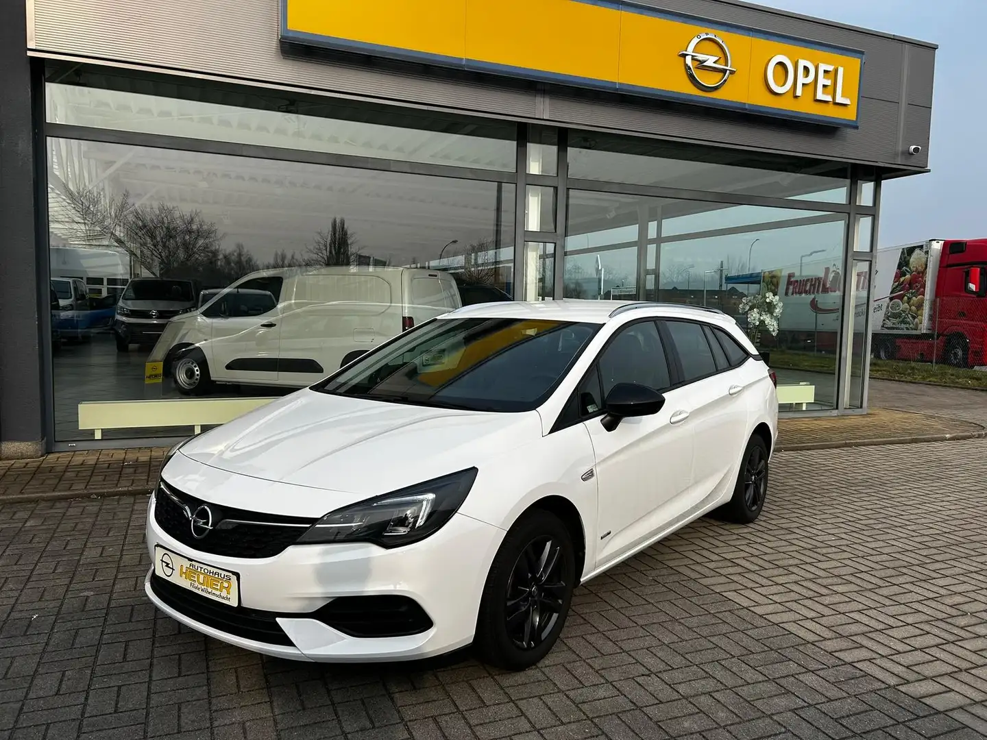 Opel Astra Design & Tech Start/Stop Wit - 1