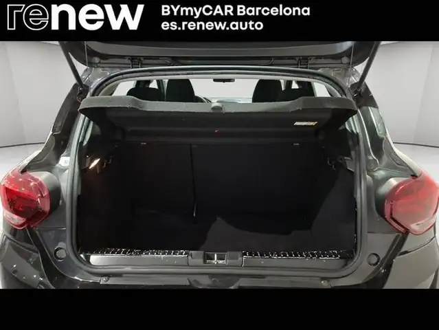 Dacia Sandero view 11