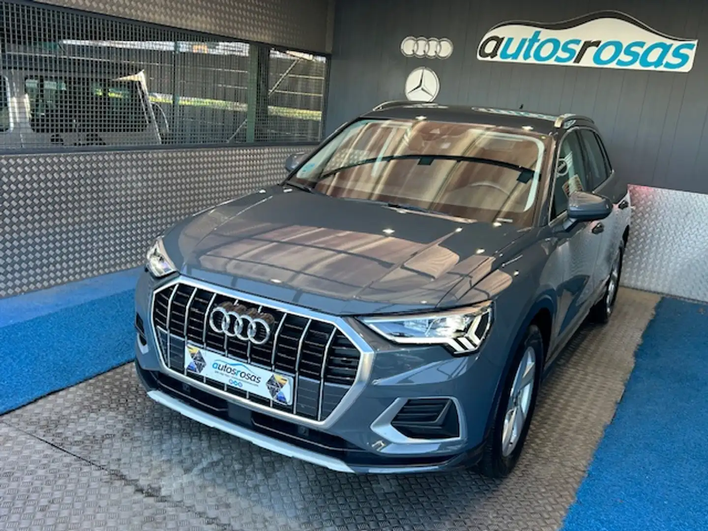 Audi Q3 35 TDI Advanced S tronic 110kW Gris - 1