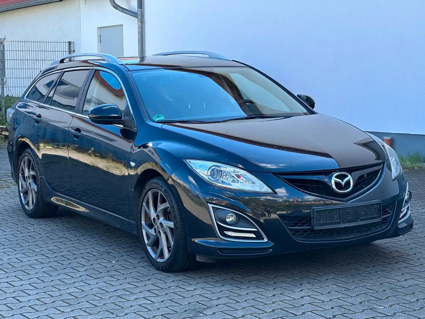 Mazda 6 Kombi 2.0  Sports-Line Activematic*Klima*PDC Zwart - 1