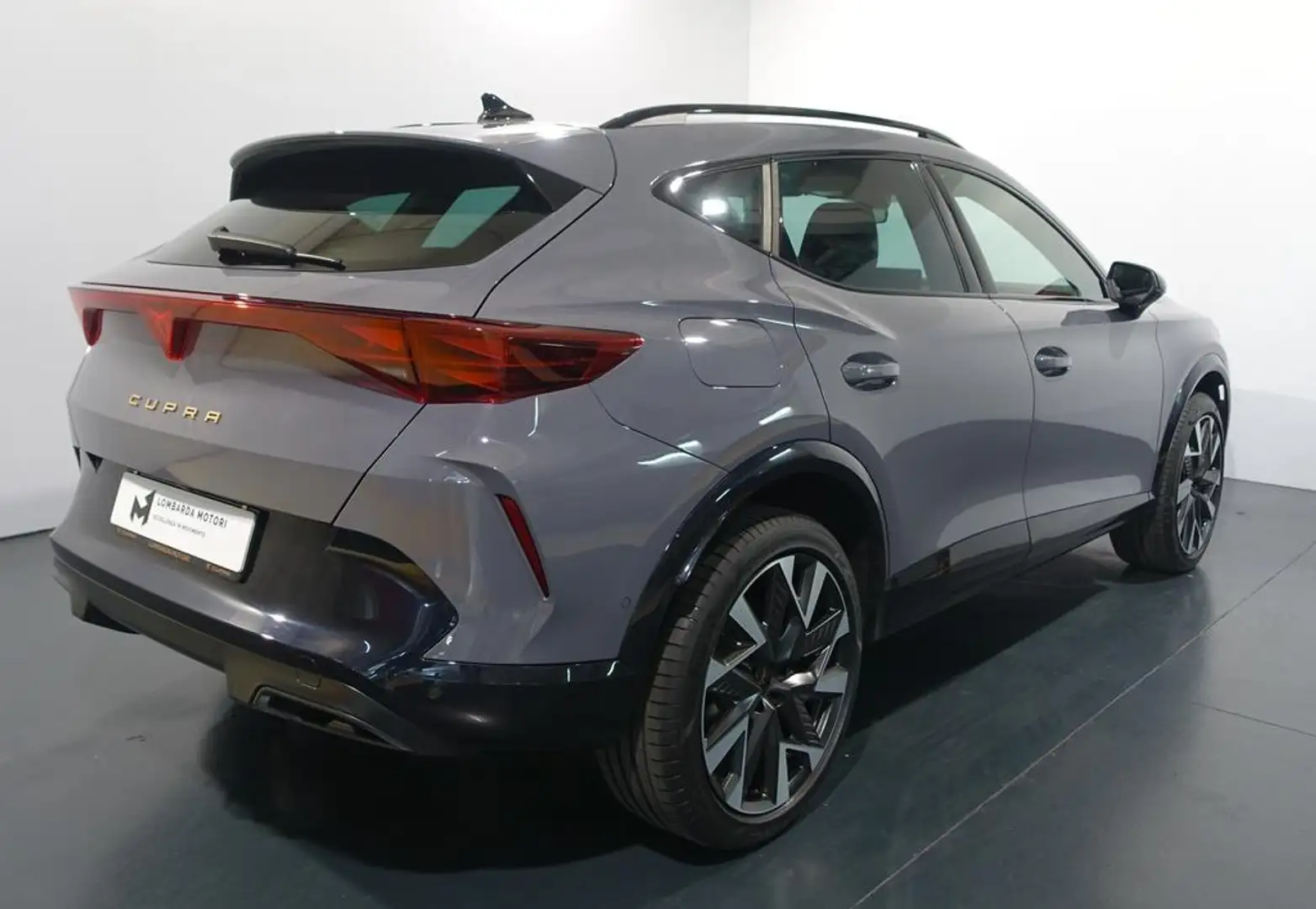 CUPRA Formentor 2.0 tdi 150cv dsg Gris - 2