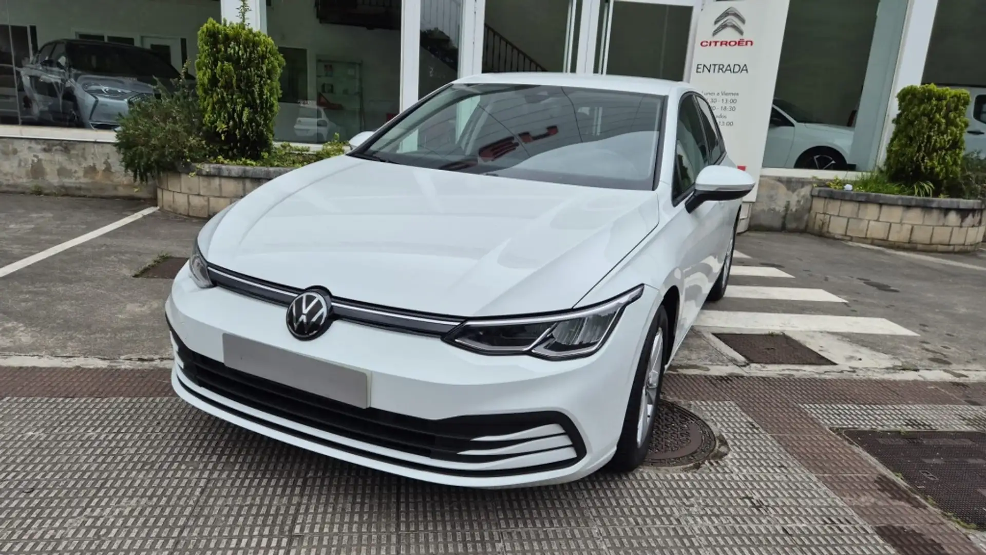 Volkswagen Golf 2.0TDI Life 85kW Blanco - 1