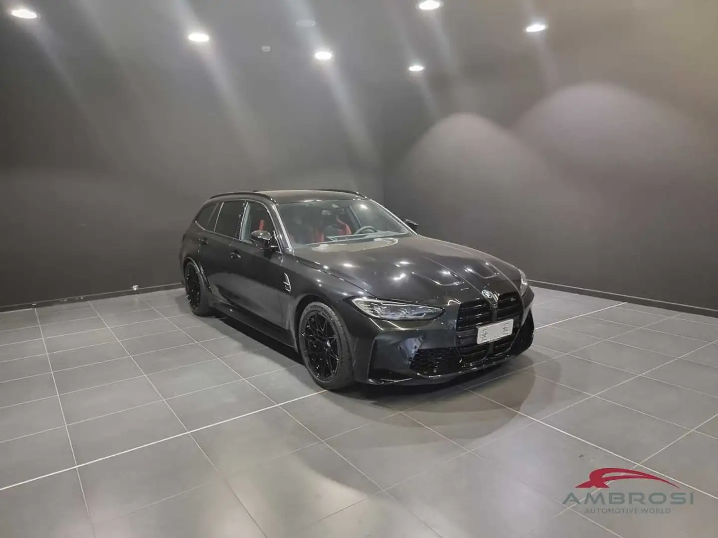 BMW M3 xDrive Mcompetition Touring Zwart - 2