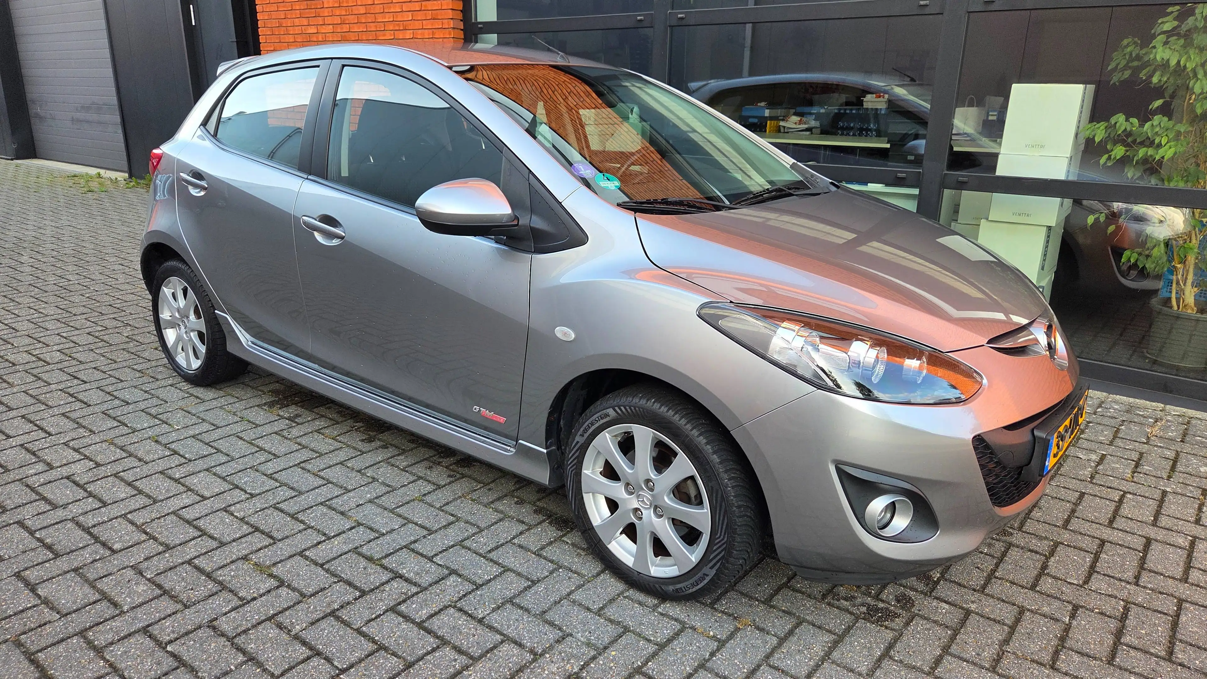 Mazda 2 1.3 BIFUEL GT-M Line Airco — photo 2