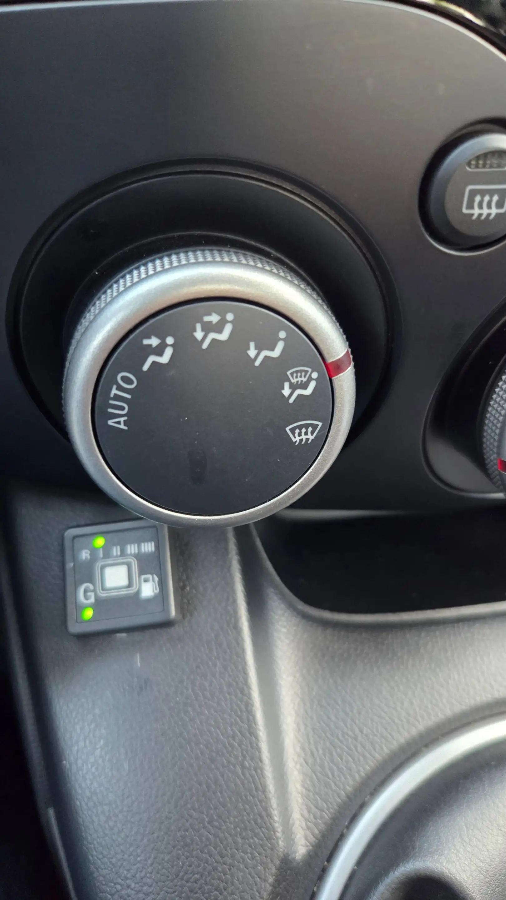 Mazda 2 1.3 BIFUEL GT-M Line Airco — photo 8